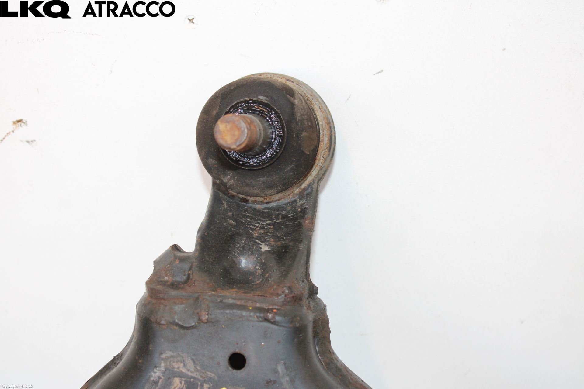 Toyota LANDCRUISER J150 10-23 Bærearm Foran Venstre Nedre