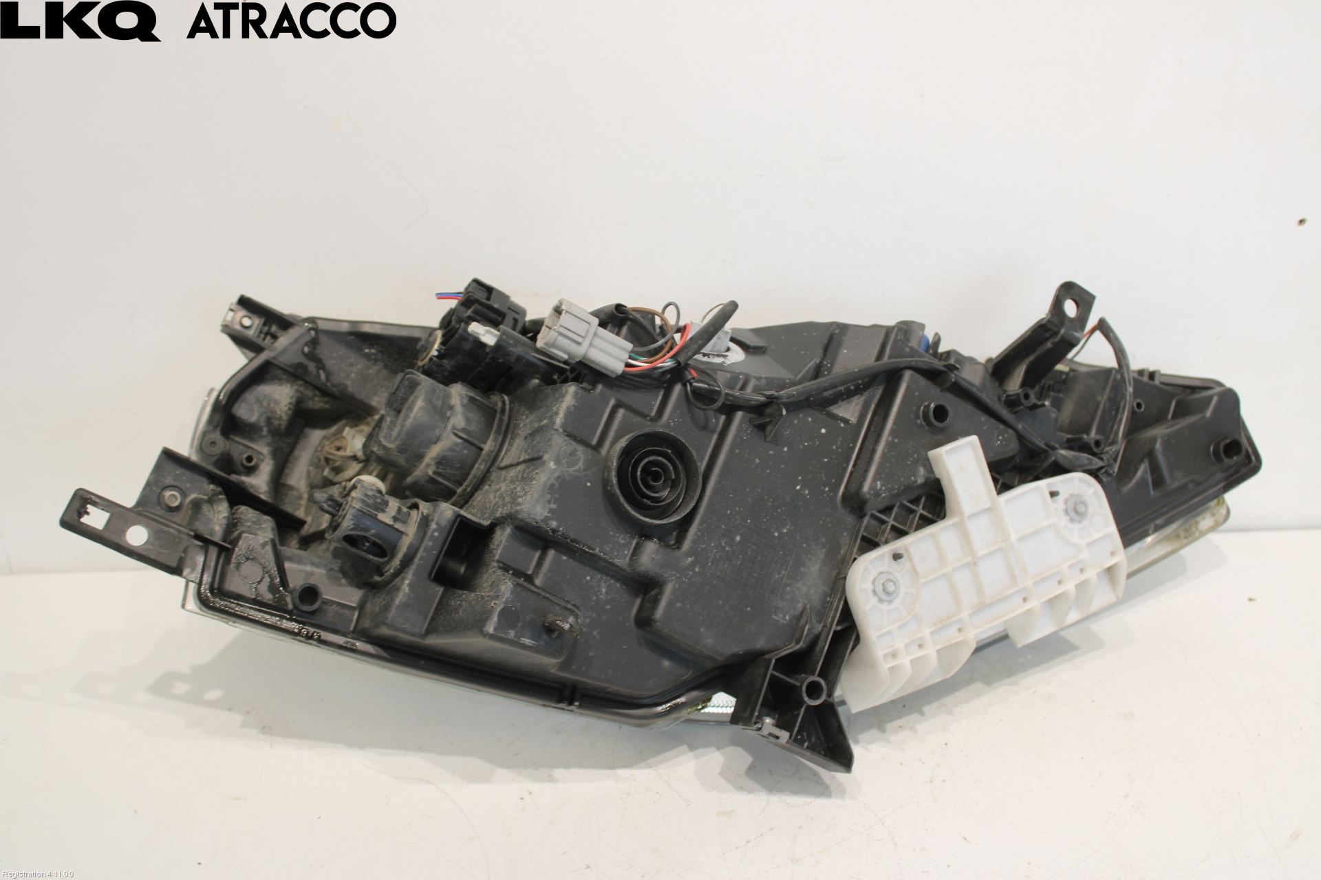 Nissan LEAF 11-17 Frontlykt Venstre