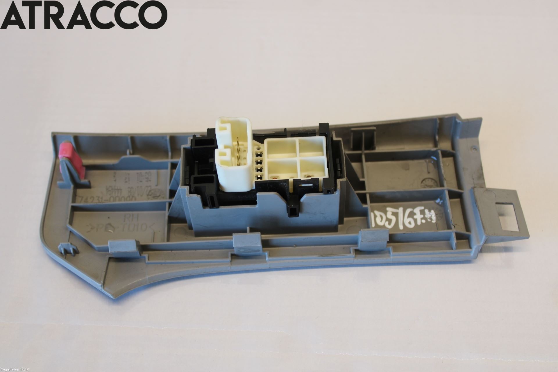 Toyota YARIS XP90 06-11 Bryter Vindusheis