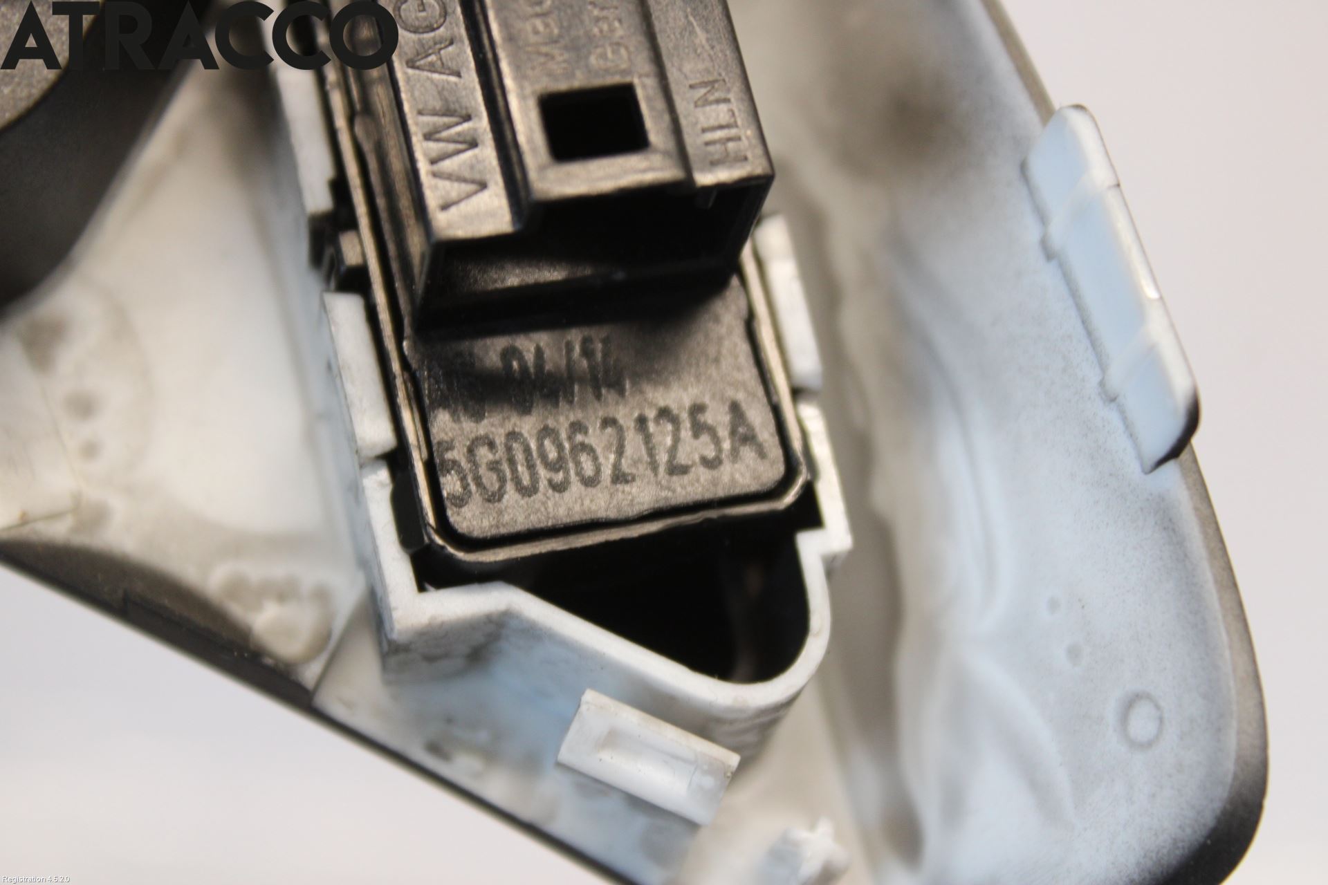 Volkswagen VW GOLF / E-GOLF VII 13-20 Bryter Speil