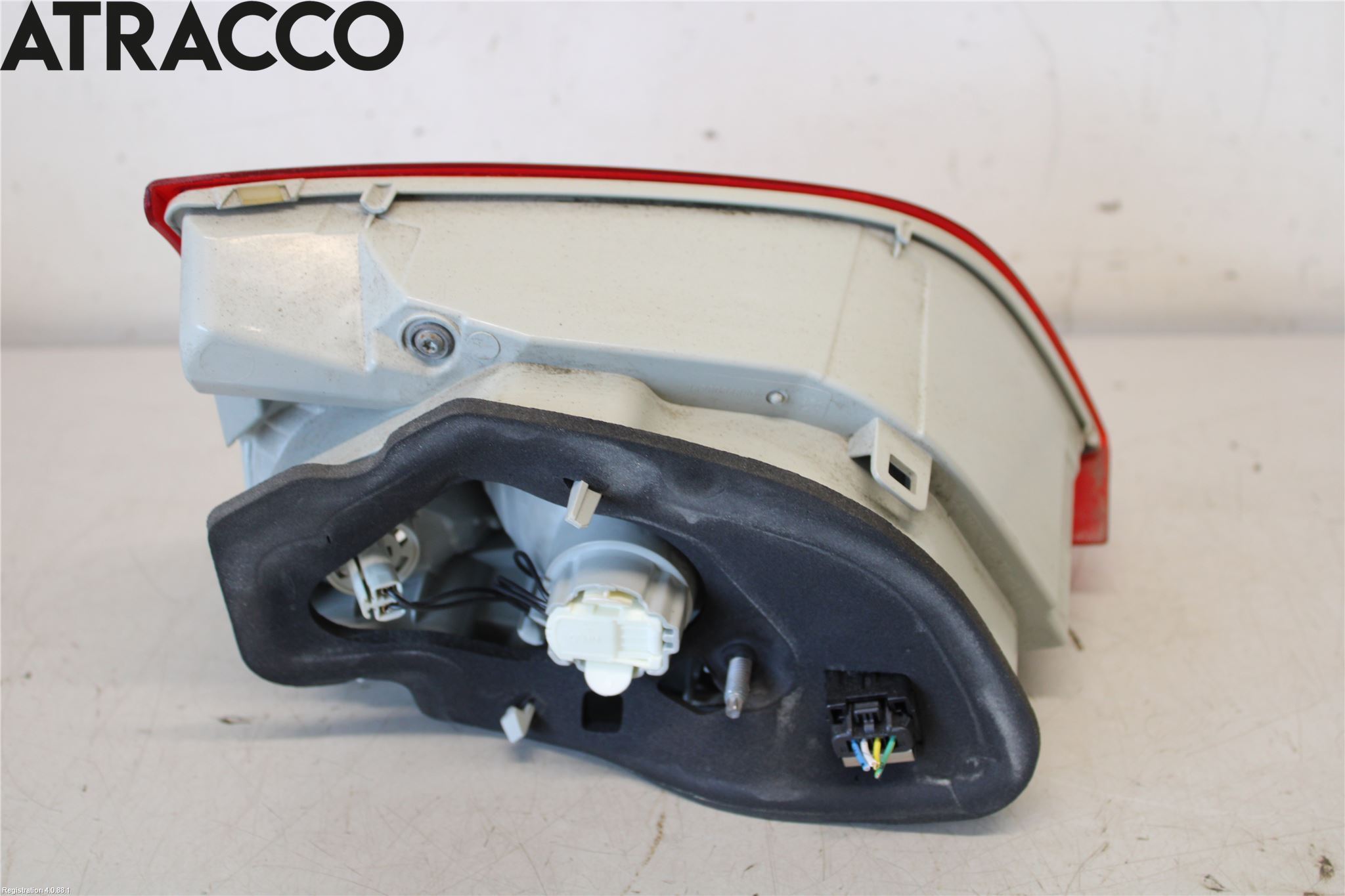 Peugeot 308 14-21 Baklykt Høyre  På Luke(Indre)