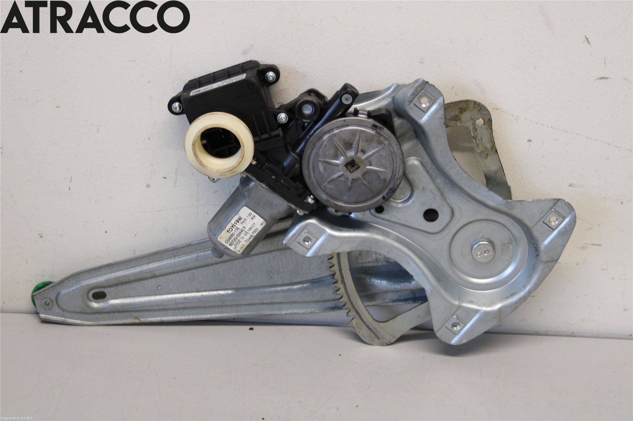 Toyota AURIS 13-19 Vindusheis El Komp