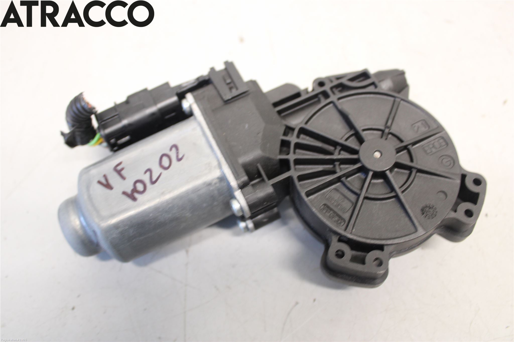 Nissan QASHQAI+2  10-14 Vindusheismotor