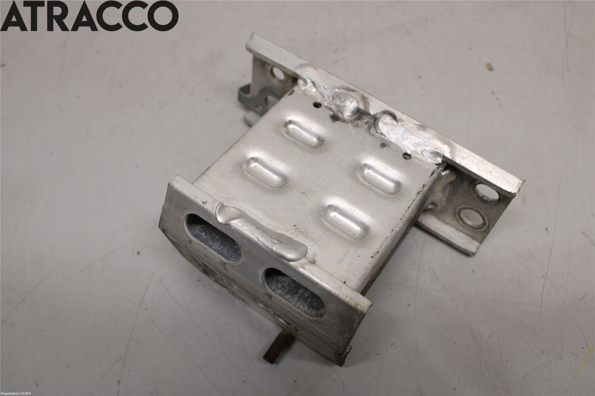 Lexus CT 200h Støtfanger Foran Feste