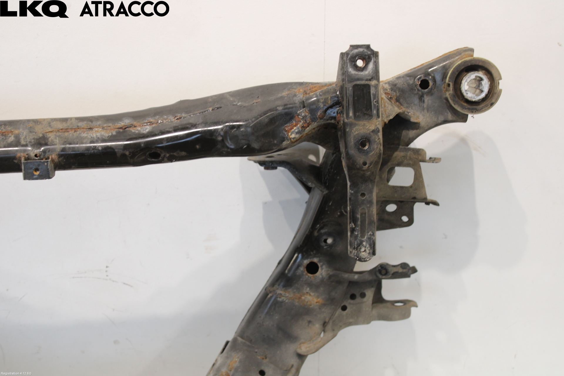 Tesla MODEL 3 17- Bakaksel Feste Travers-Ramme