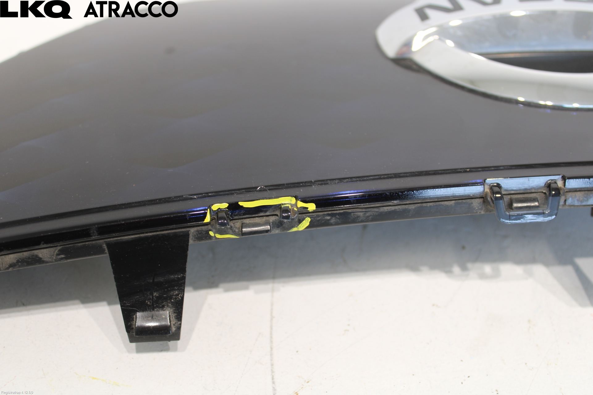 Nissan LEAF 18- Grill Komplett