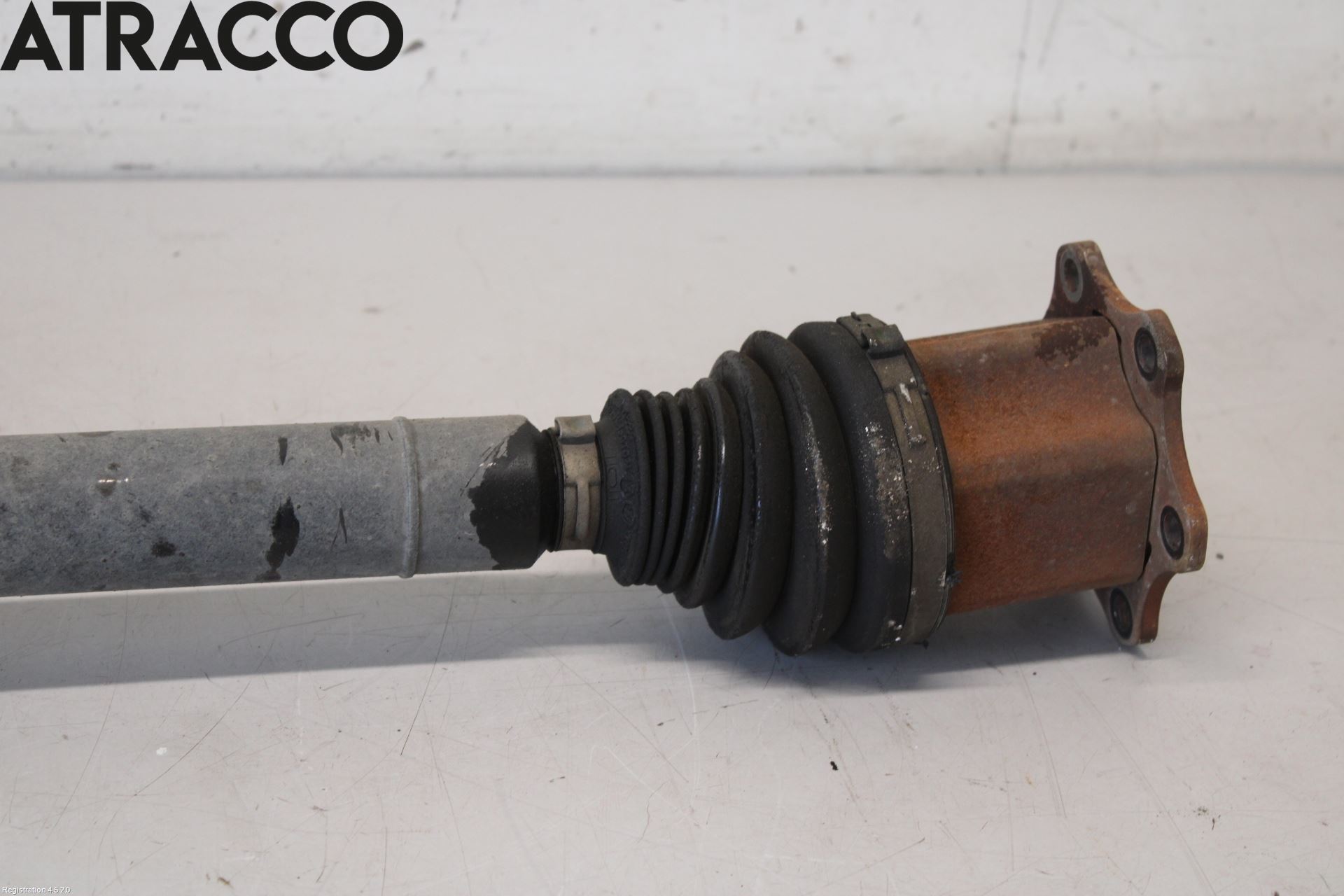 Volkswagen VW PASSAT 15-19 Drivaksel Foran Kompl Høyre