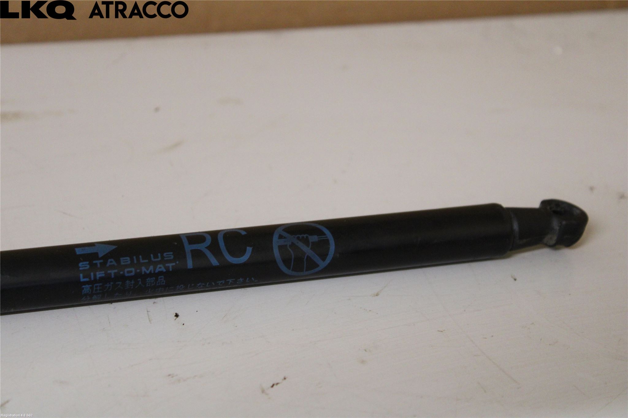 Toyota AURIS 13-19 Bakluke Demper-Gassfjær