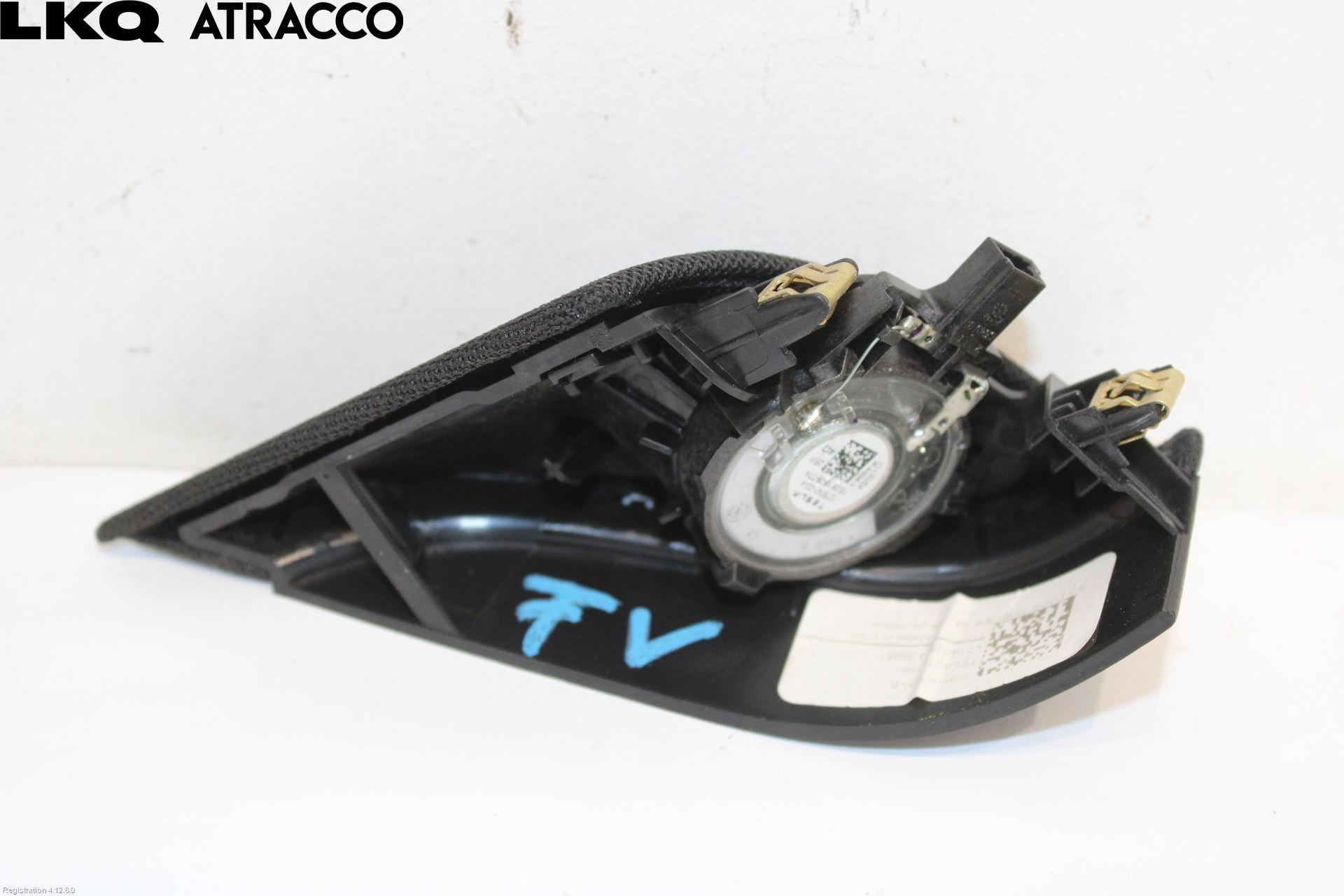 Tesla MODEL 3 17- Innr Høyttaler