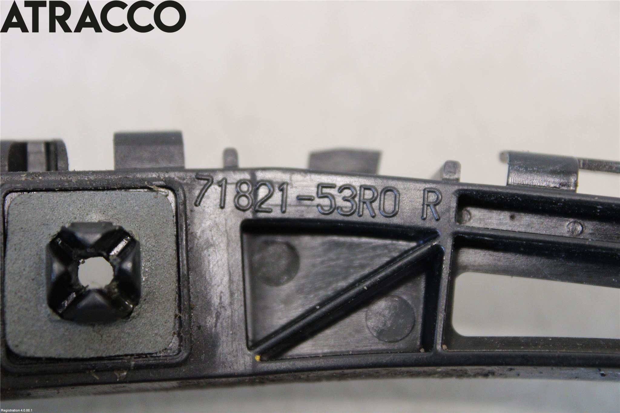 Suzuki SWIFT 17-24 Støtfangerfeste Bak Høyre