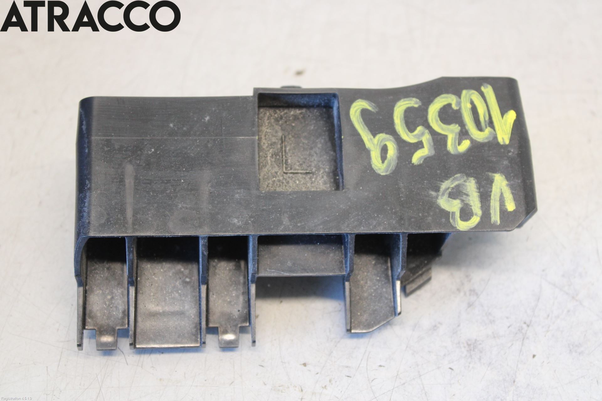 Suzuki SWIFT 11-16 Støtfangerfeste Bak Venstre