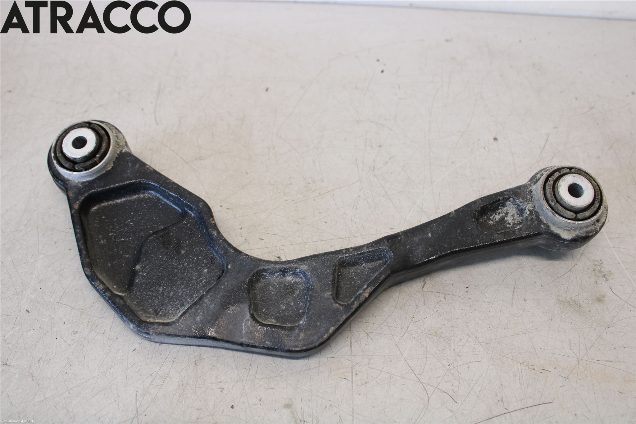 Volvo V60 19- Bærearm Bak Høyre Øvre