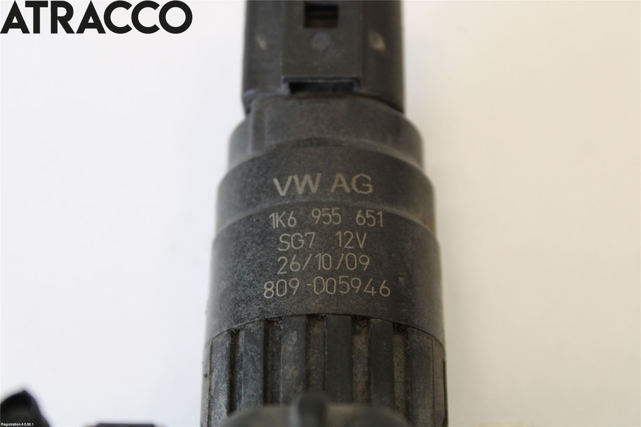 Volkswagen VW GOLF VI 09-13 Spylerpumpe Frontrute