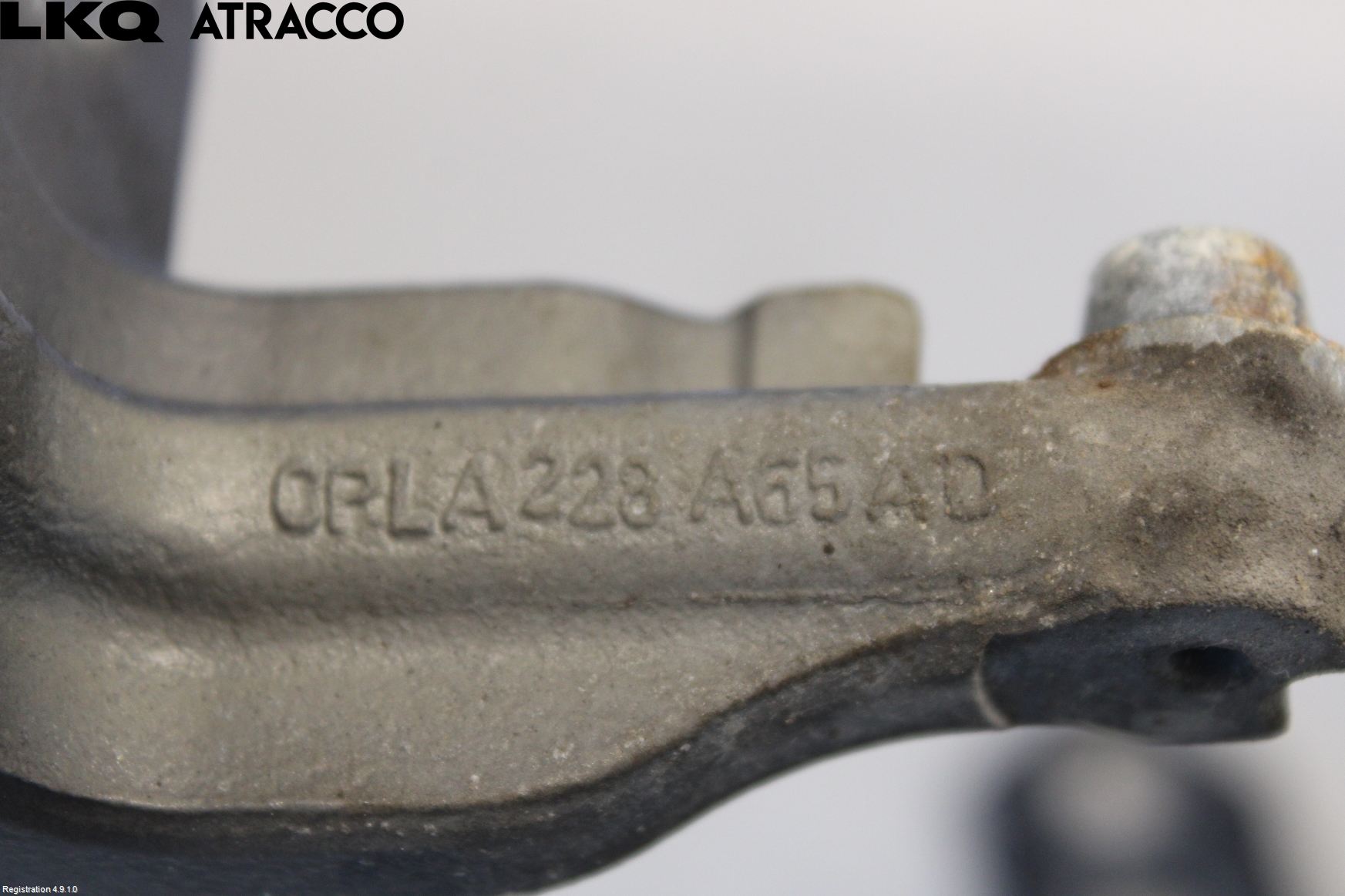 Jaguar XE (X760) 15-24 Dørhengsel