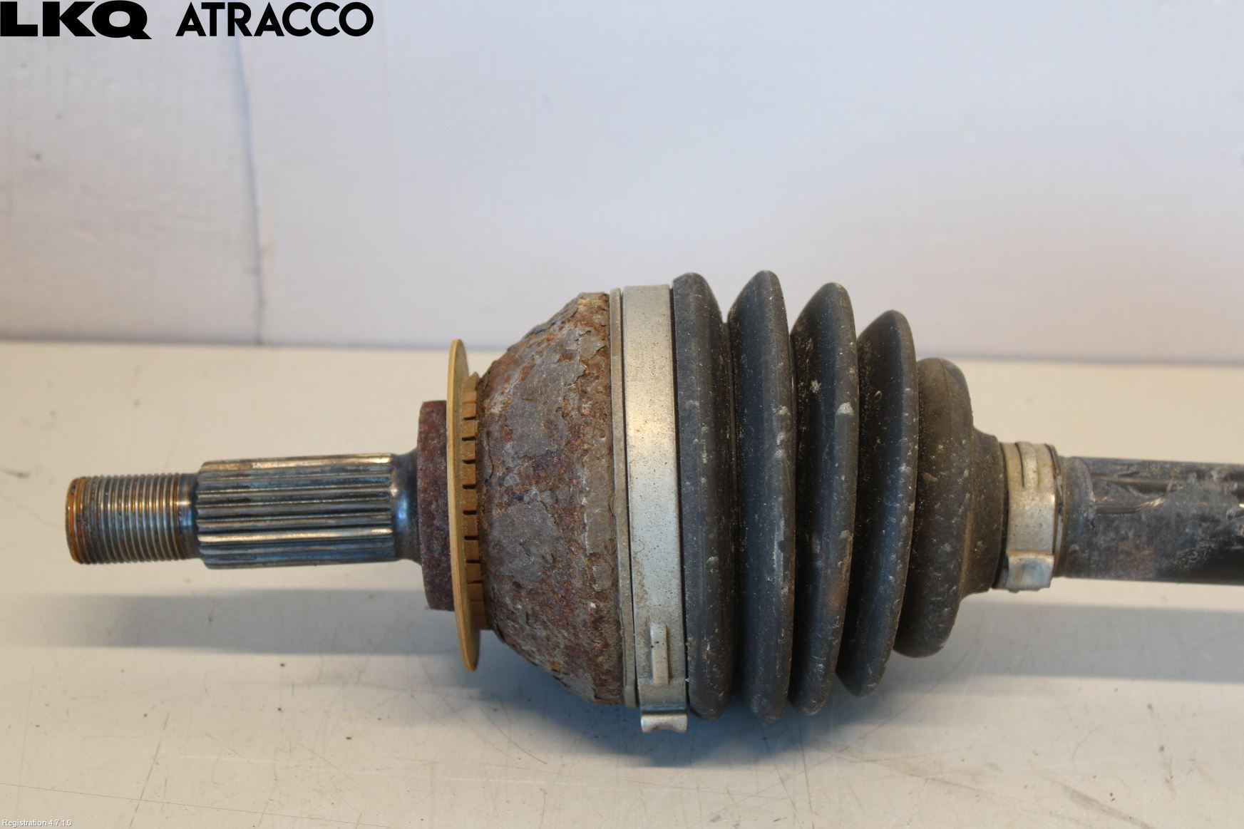 Seat LEON 20- Drivaksel Foran Kompl Høyre