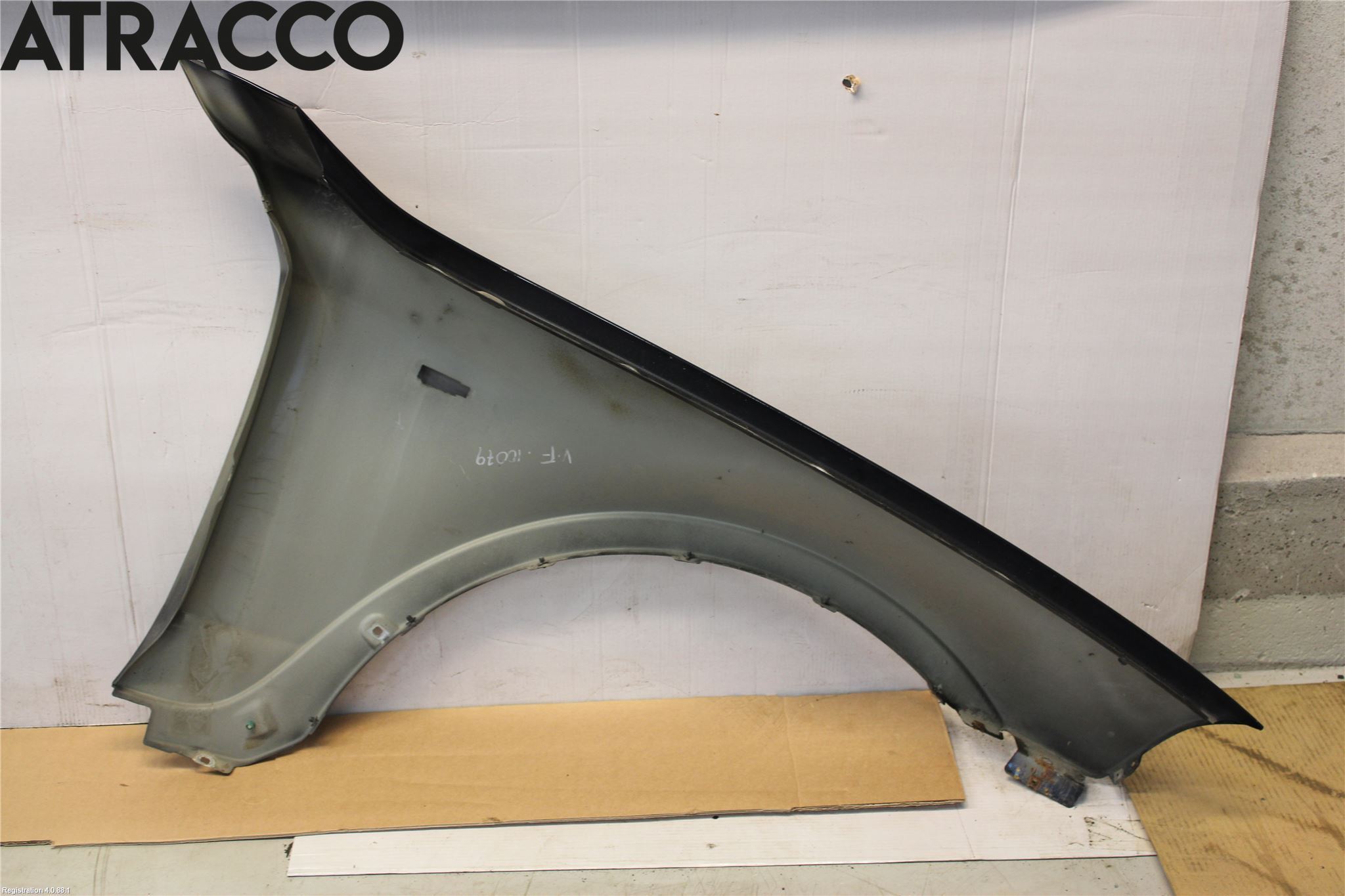 BMW X3 E83     03-10 Skjerm Foran Venstre