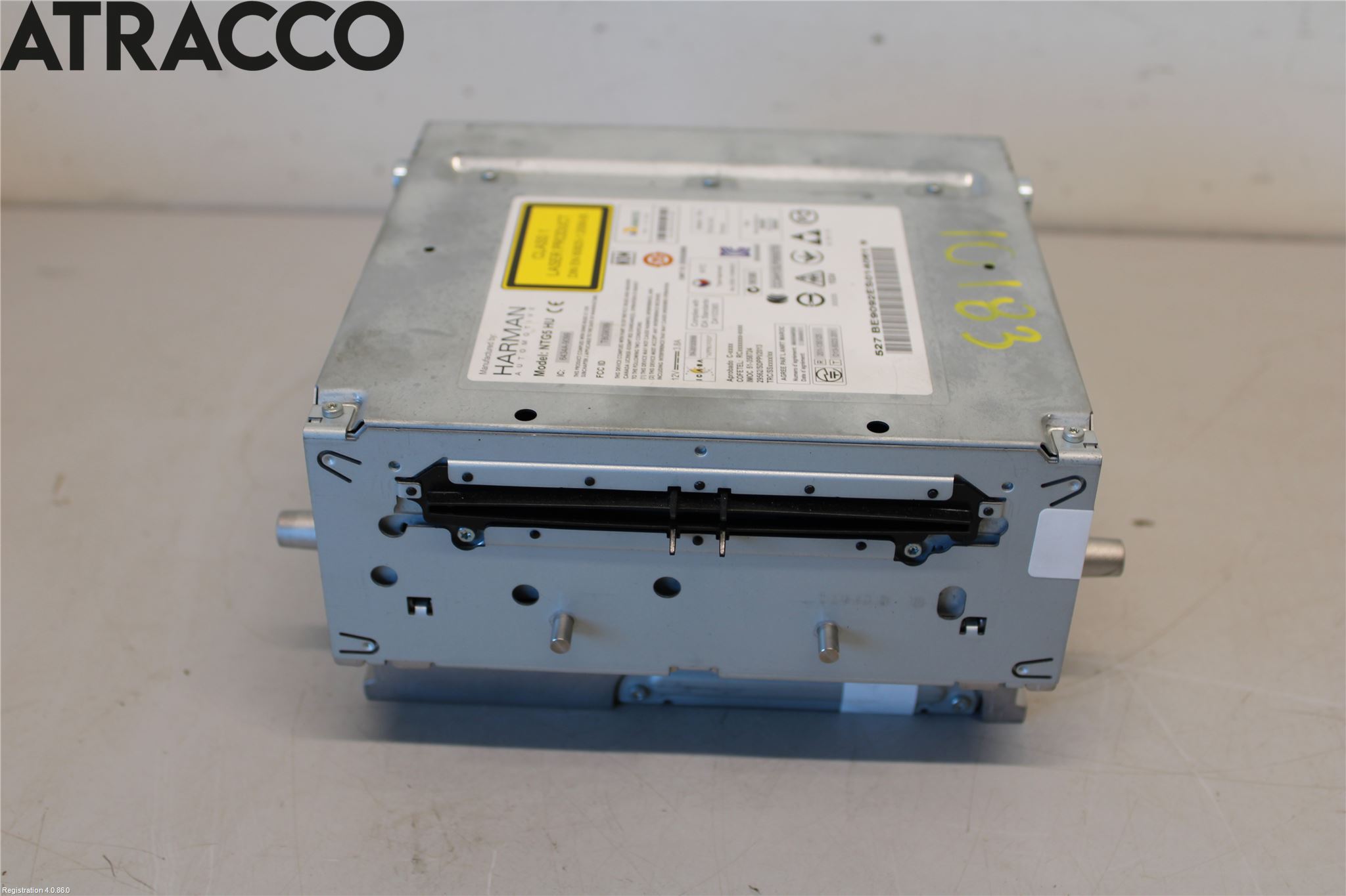 Mercedes-Benz MB C-KLASS (W205) 14-21 Stereo Radio Med Cd