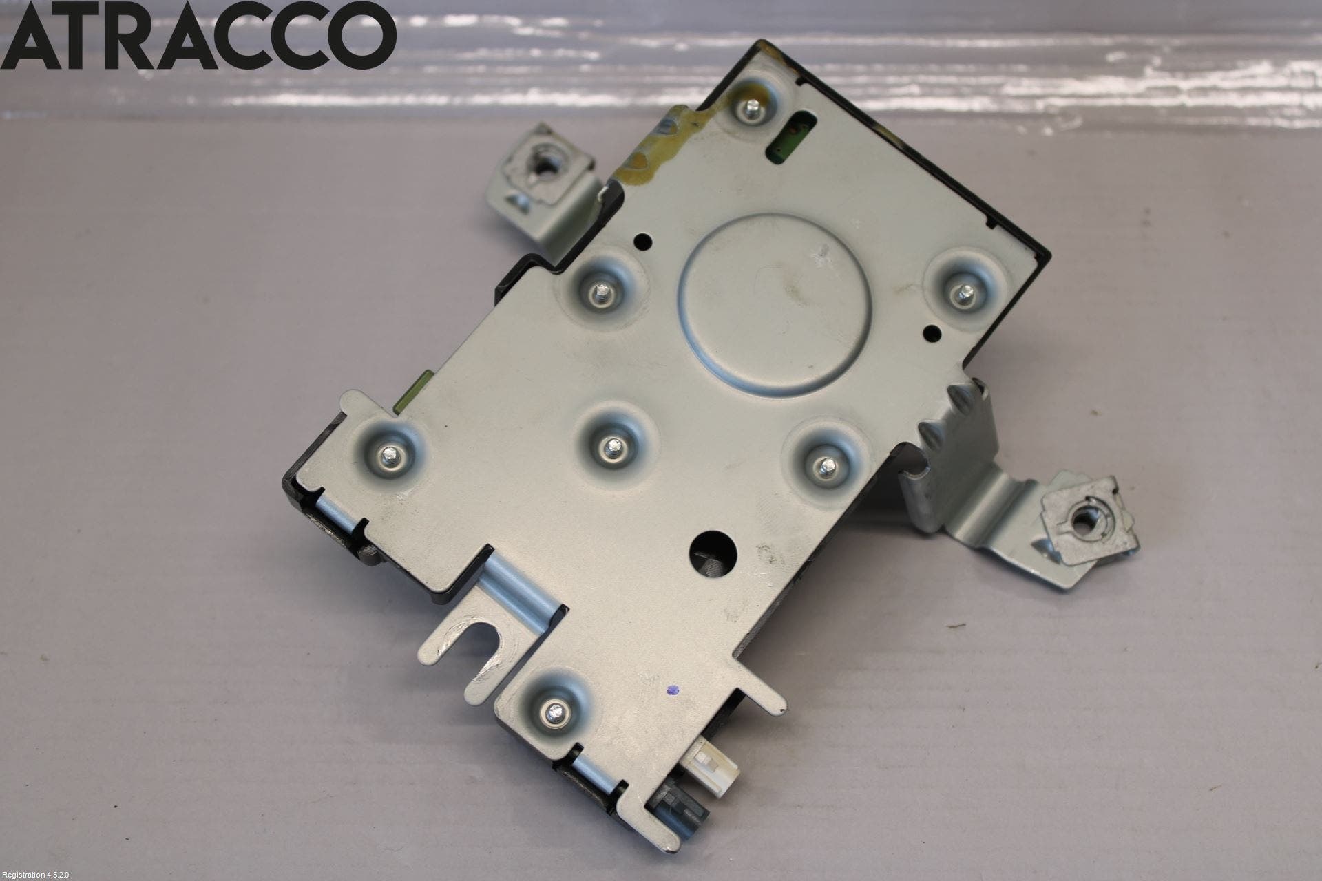 Audi A3/S3 05-13 Stereo Antenneforsterker