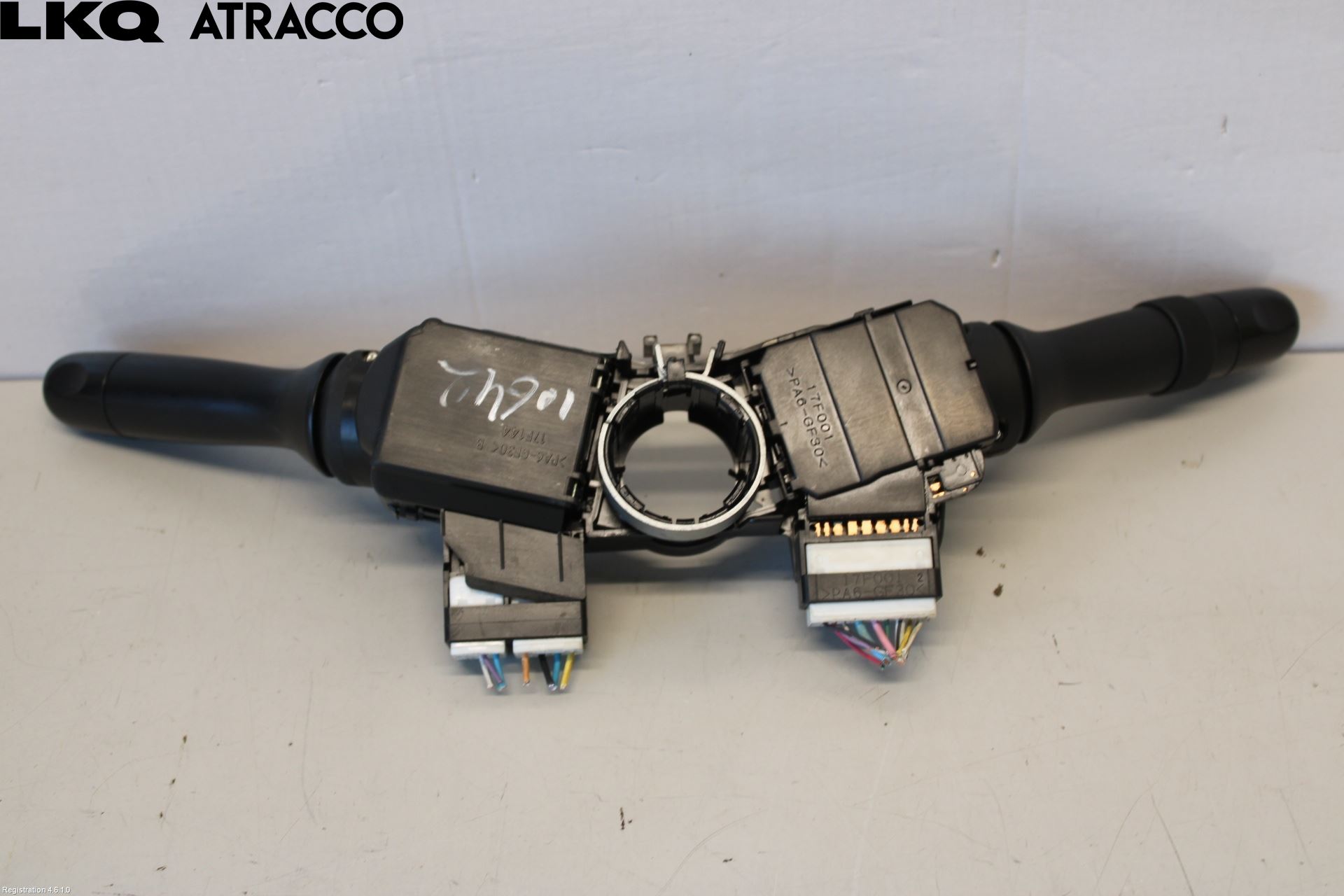 Toyota YARIS XP90 06-11 Bryter Ratt Kombi H Og V