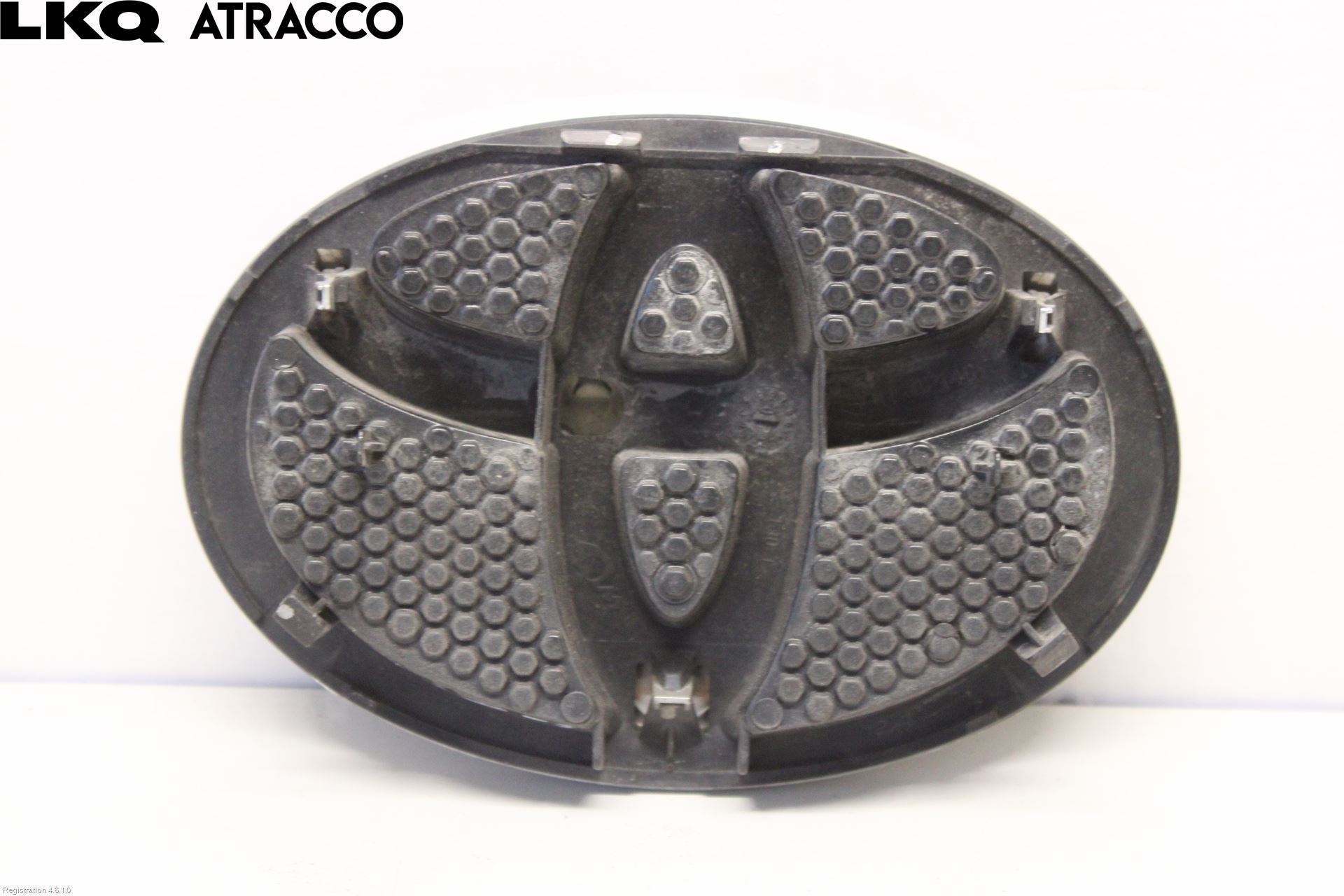 Toyota AURIS 10-12 Emblem