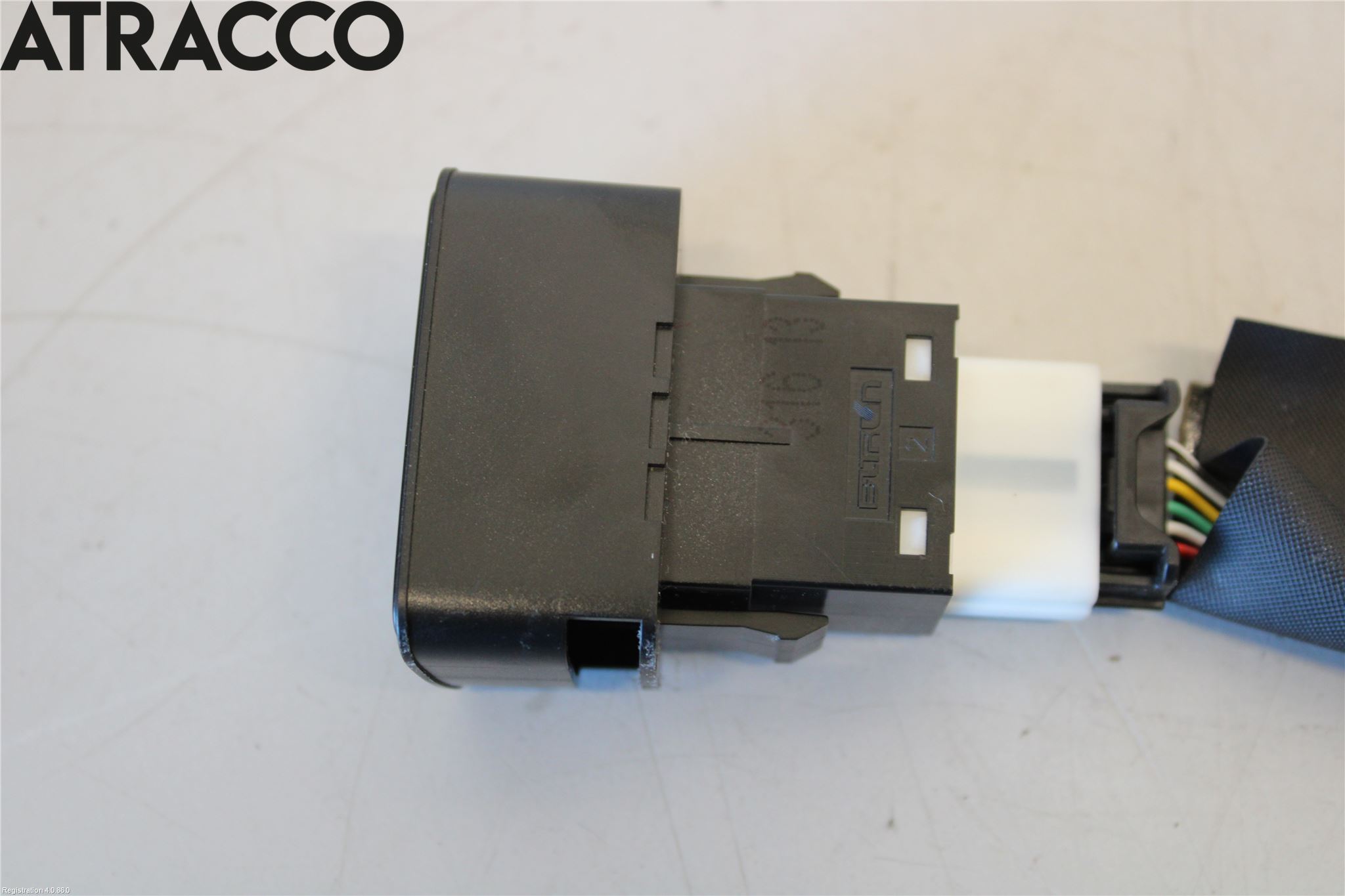 Toyota AURIS 13-19 Bryter Parkeringsbrems