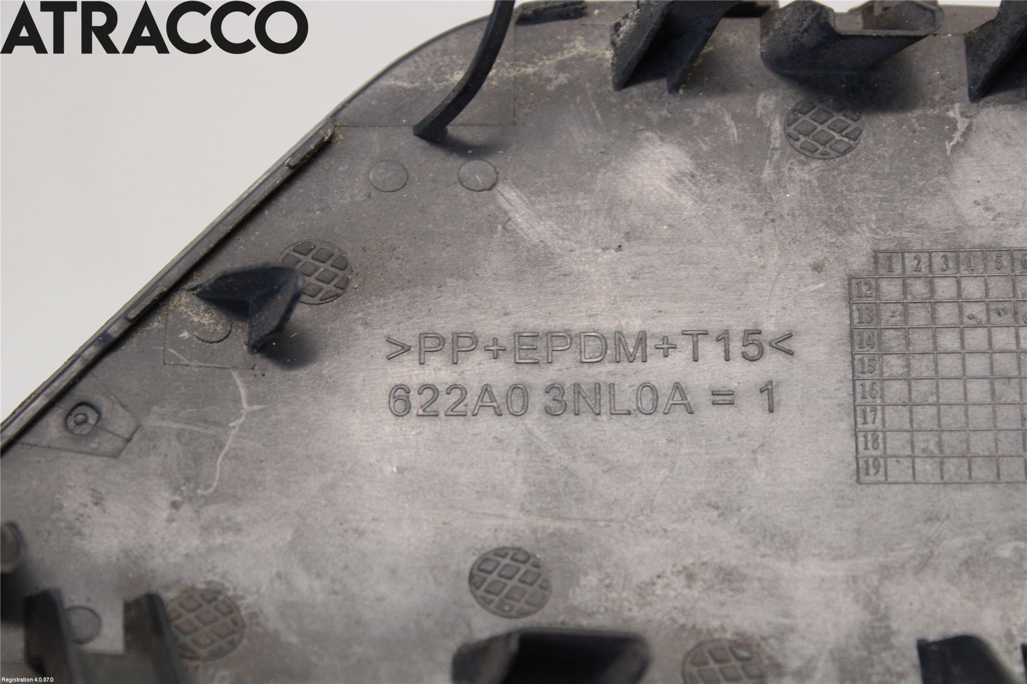 Nissan LEAF 11-17 Støtfanger Foran Plastdeksel