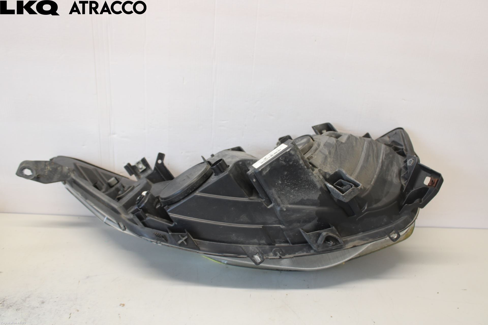 Iveco DAILY 14->> Frontlykt Venstre