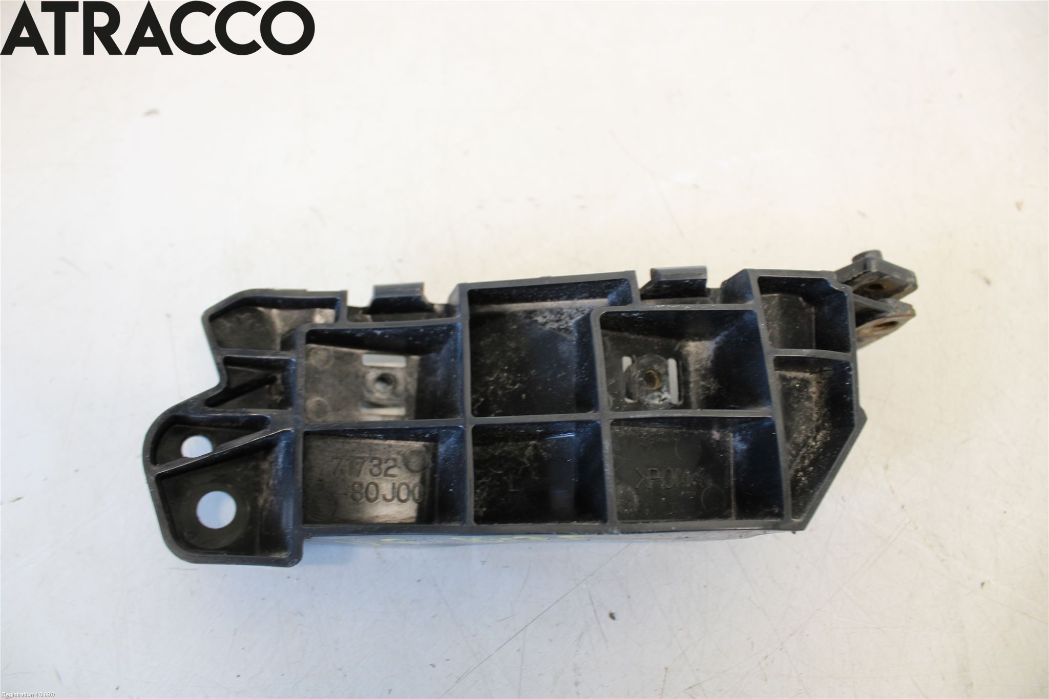 Suzuki SX4 10-13 Støtfangerfeste Foran Venstre