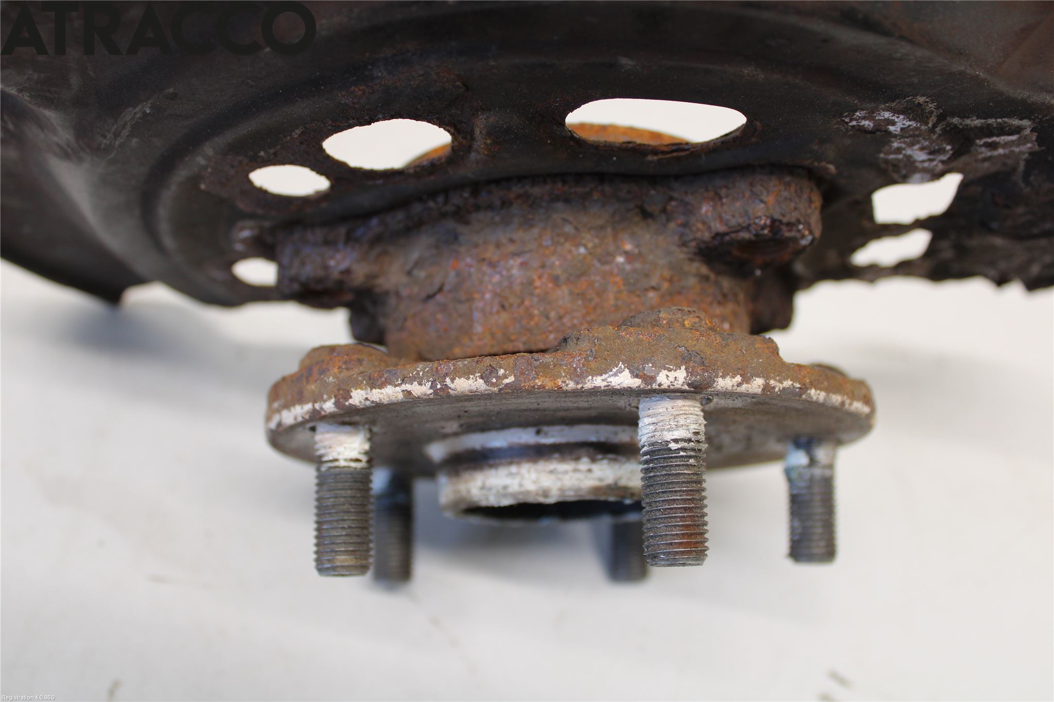 Toyota AURIS 13-19 Nav Foran