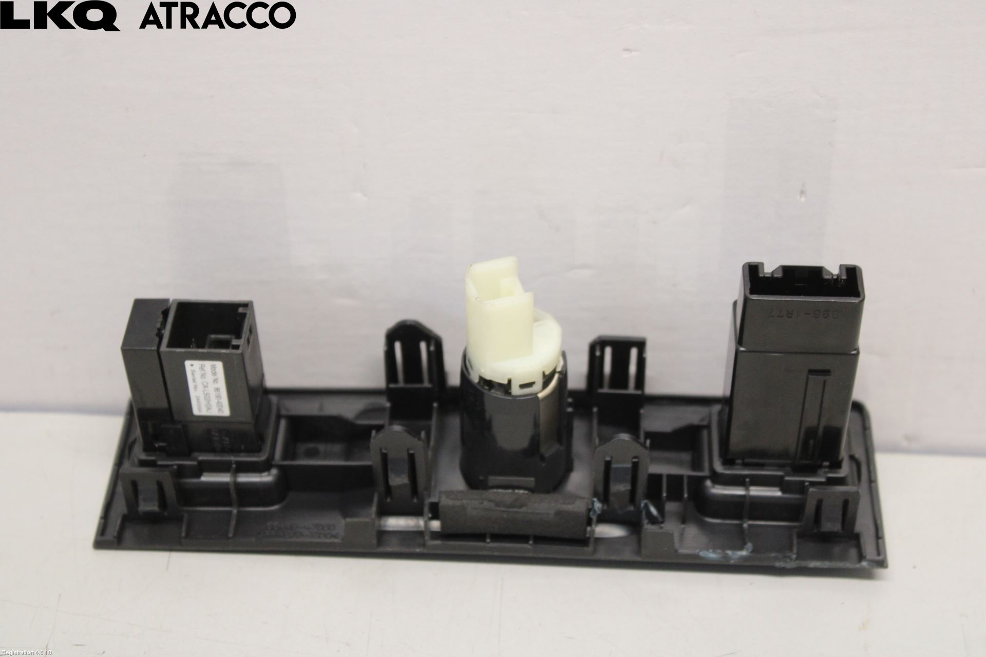 Toyota PRIUS+ ZVW40 12-20 Bryter Varmesete