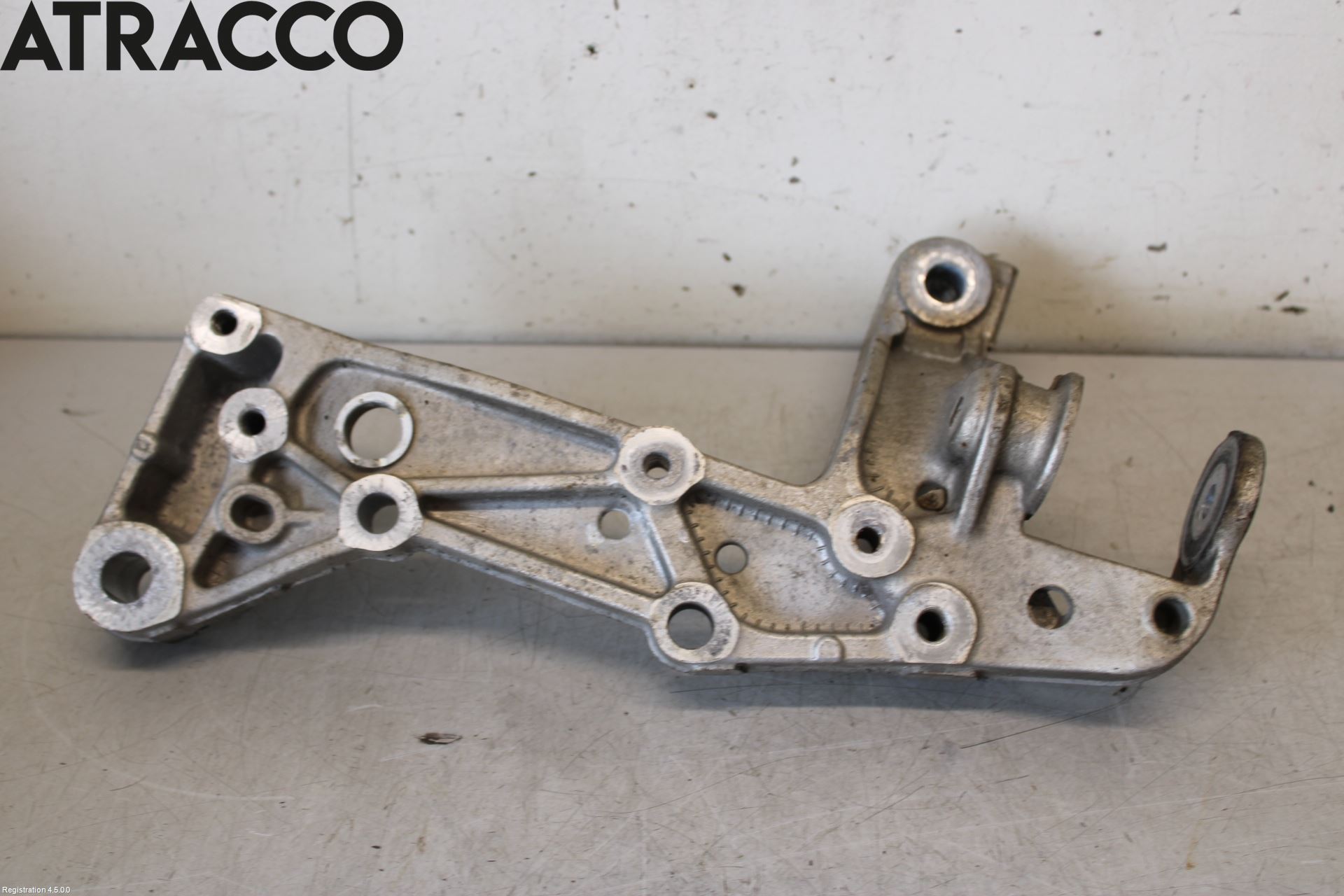 Volkswagen VW GOLF VI 09-13 Forstillingsbjelke(Tvergående)