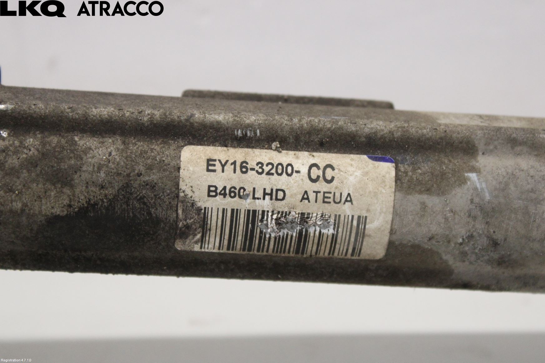 Ford TRANSIT CONNECT 09-13 Servo Snekke - Tannstang