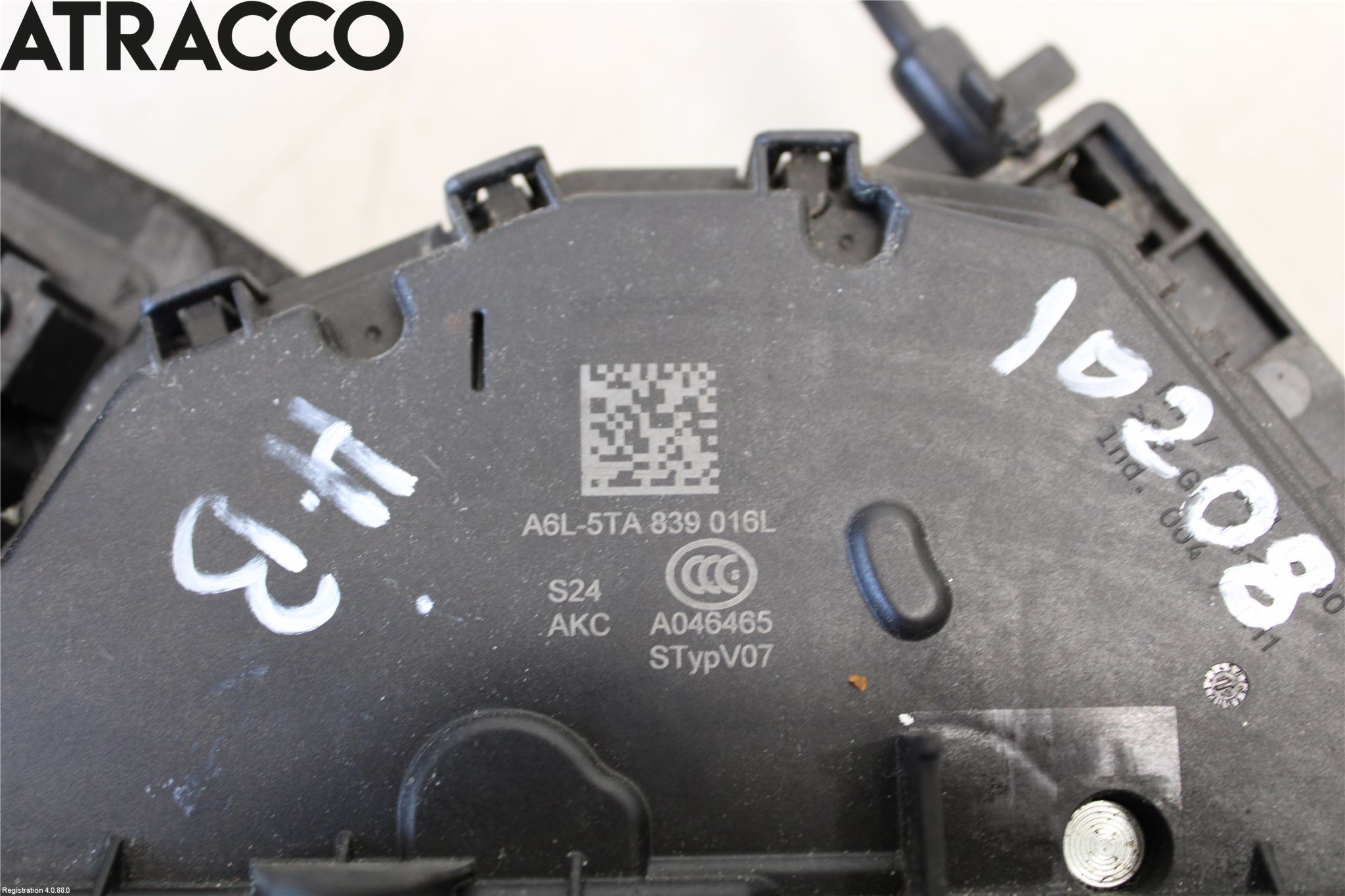 Volkswagen VW GOLF / E-GOLF VII 13-20 Dørlås - Låsekasse