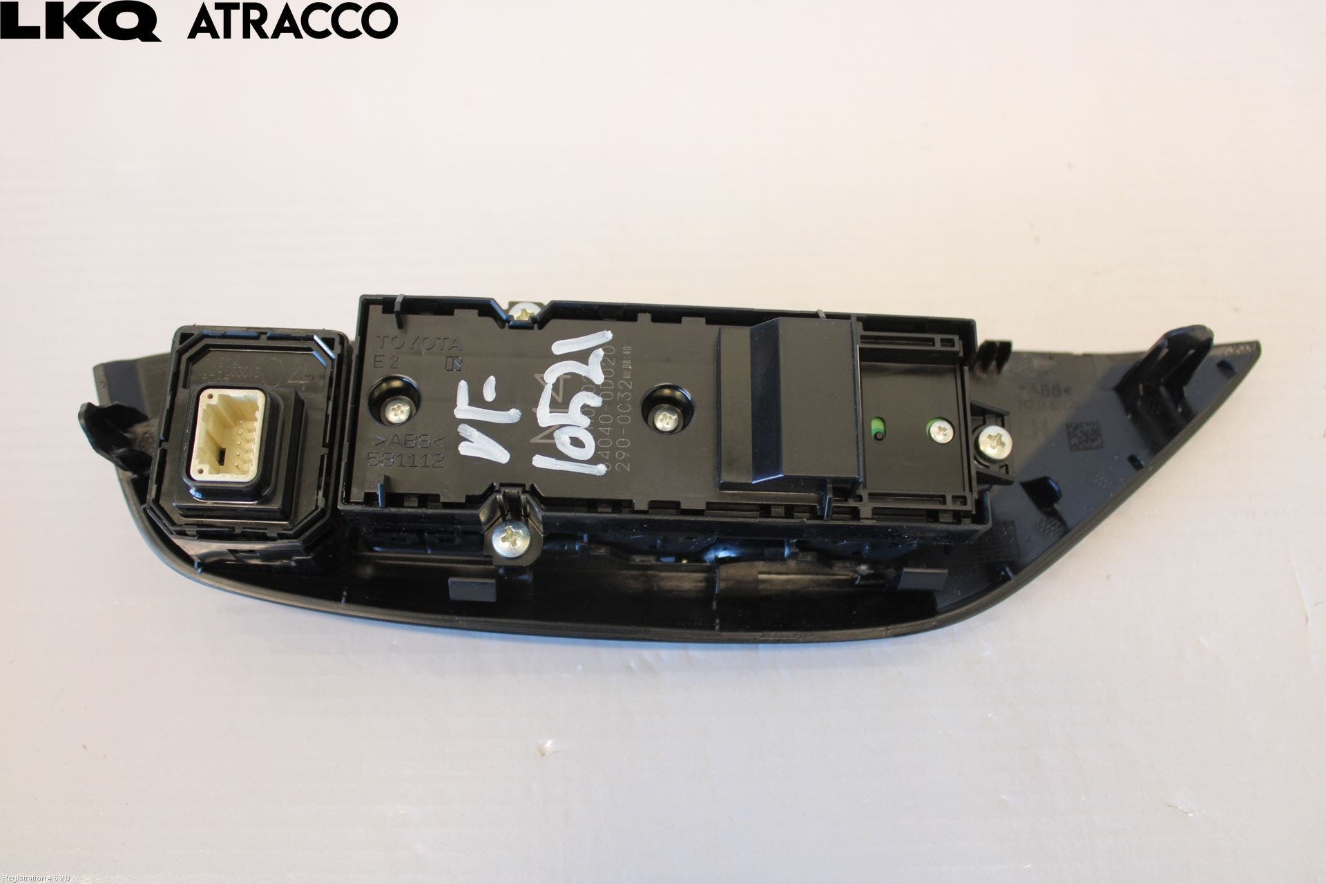 Toyota YARIS CROSS XP21 21- Bryter Vindusheis