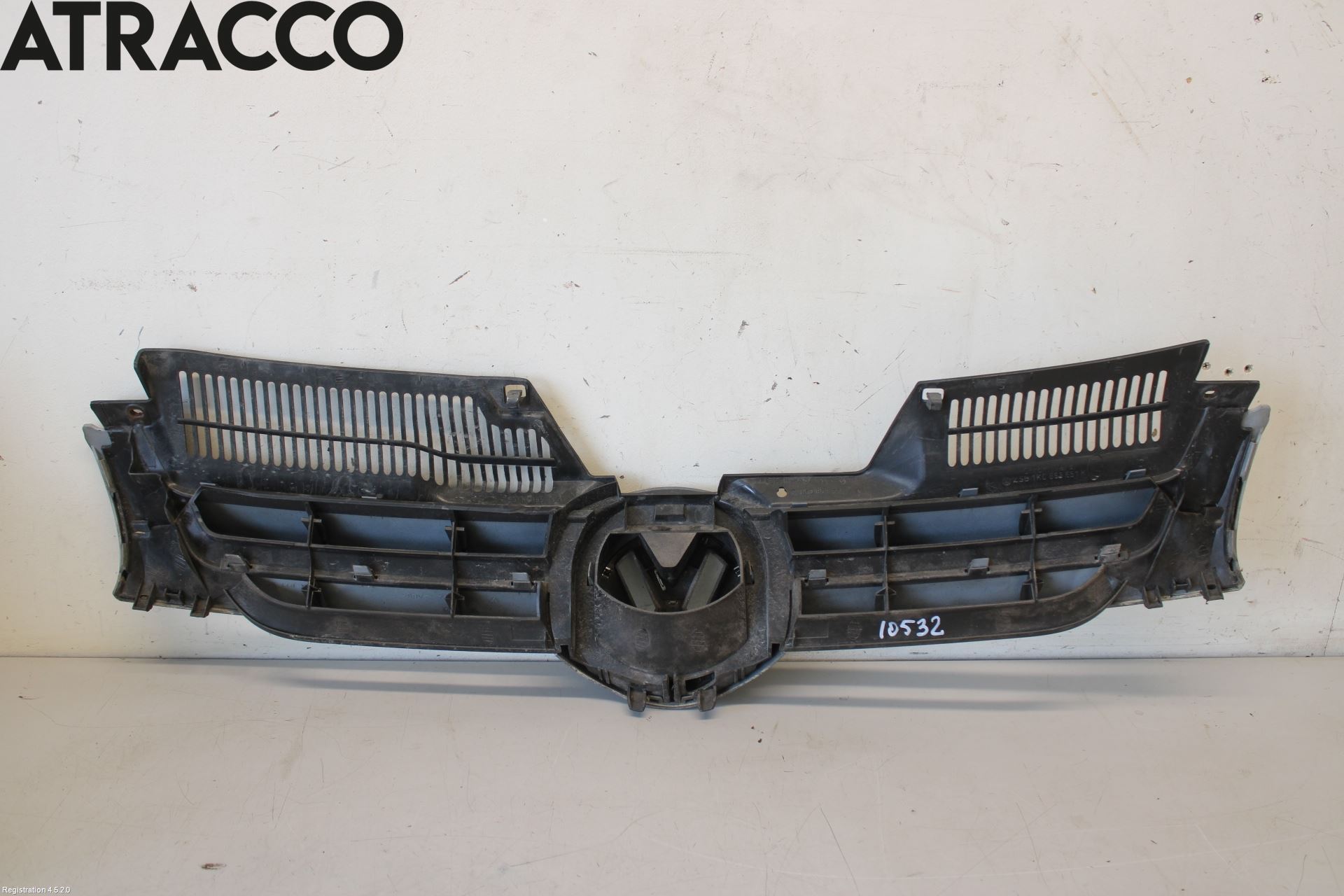 Volkswagen VW GOLF V 04-09 Grill Komplett