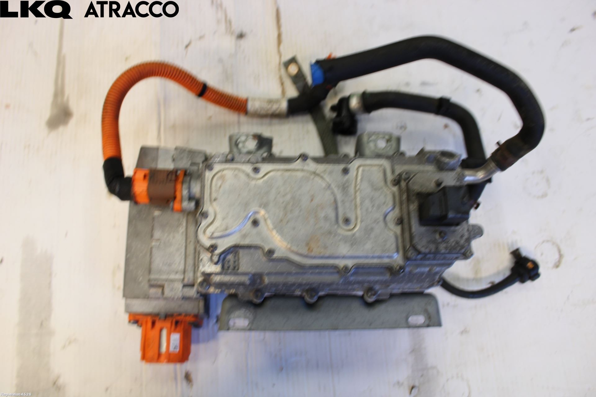 Renault ZOE/E-TECH 13- Inverter 12-)220V