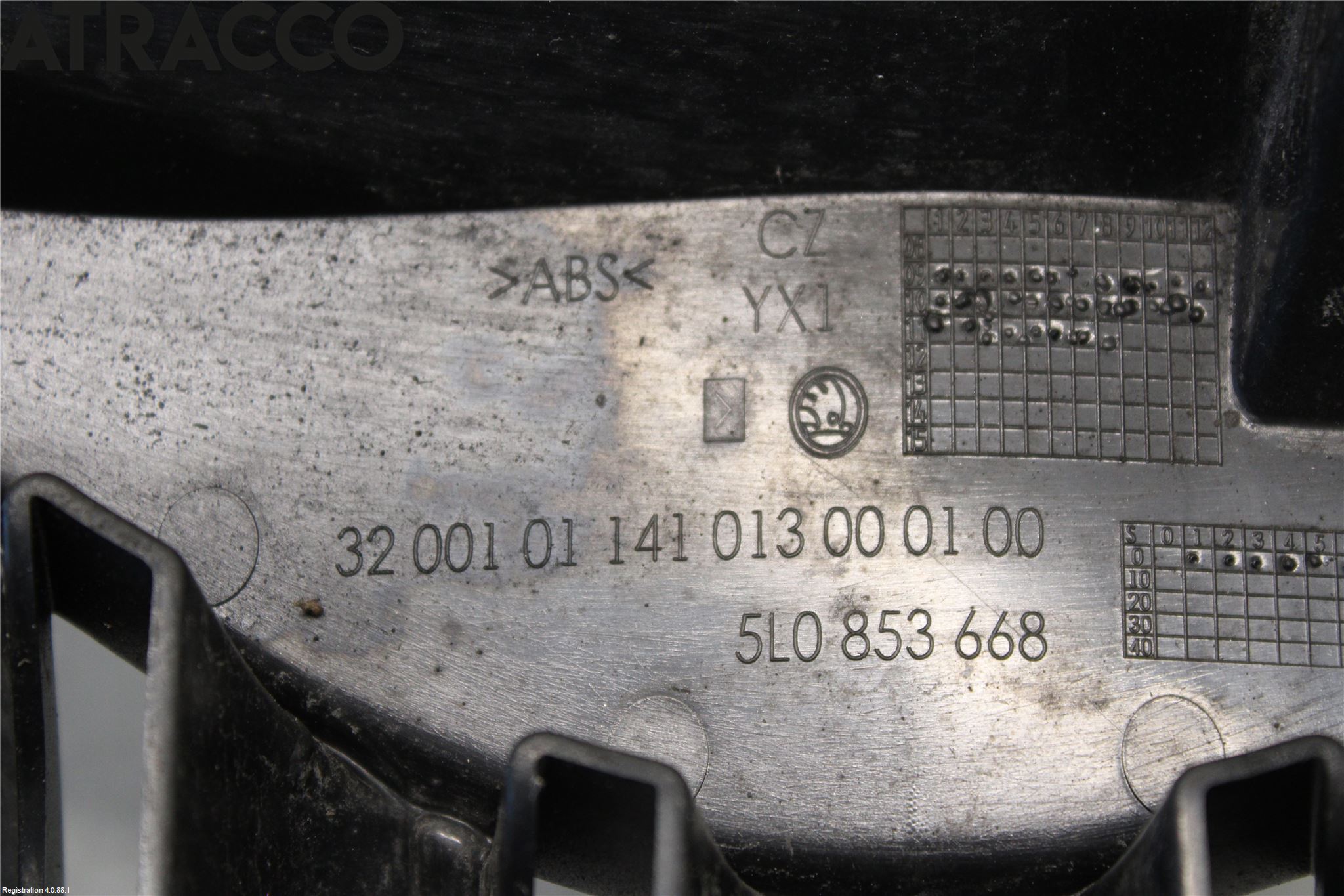 Skoda YETI Grill Komplett