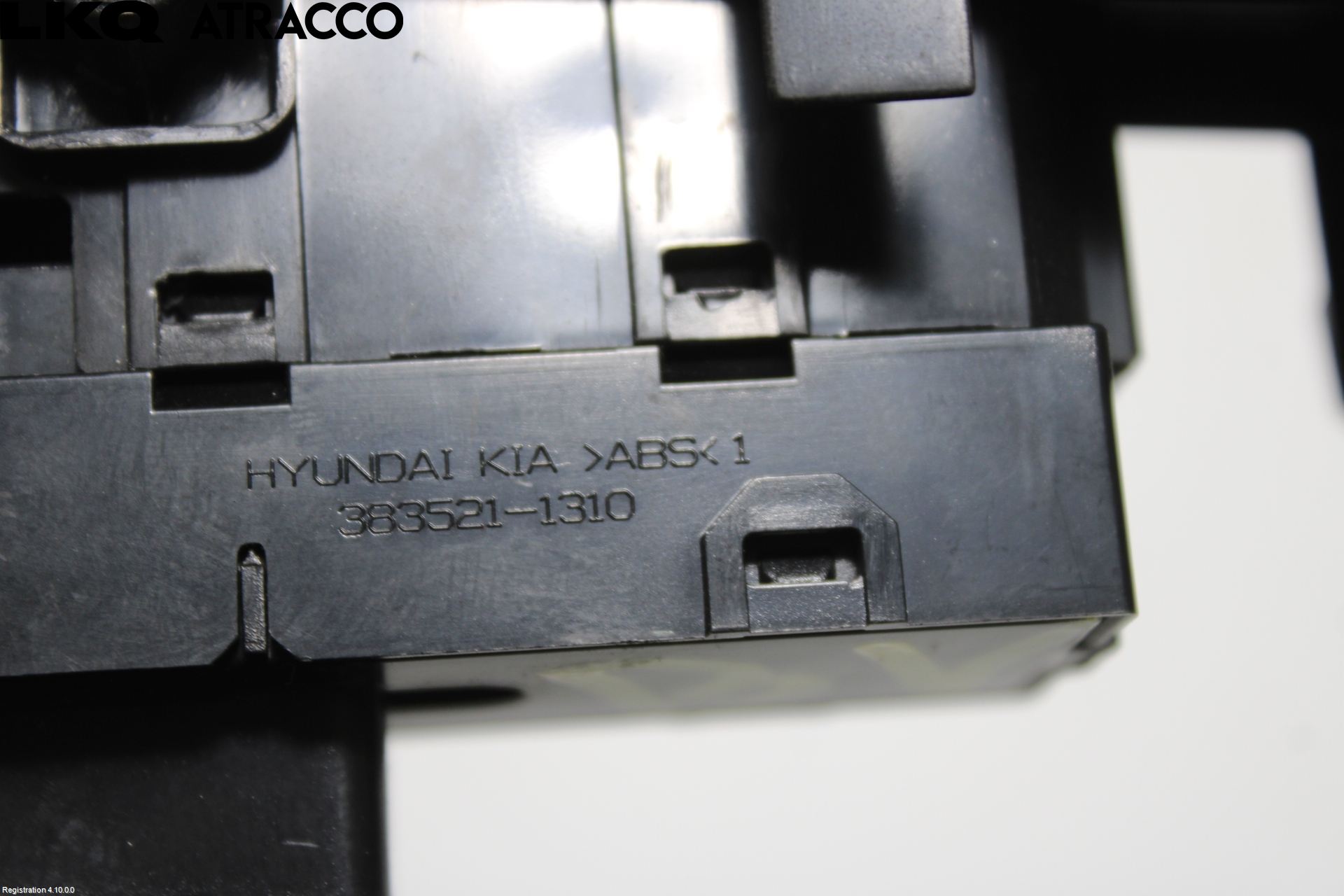 Hyundai SANTA FE 13-18 Bryter Vindusheis