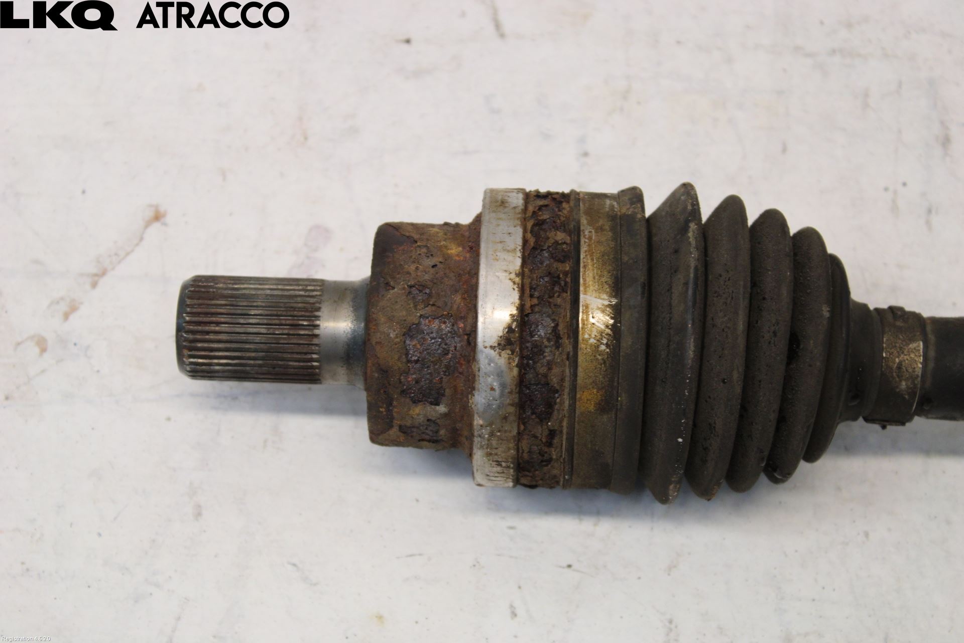 Volvo XC60 09-13 Drivaksel Foran Kompl Venstre