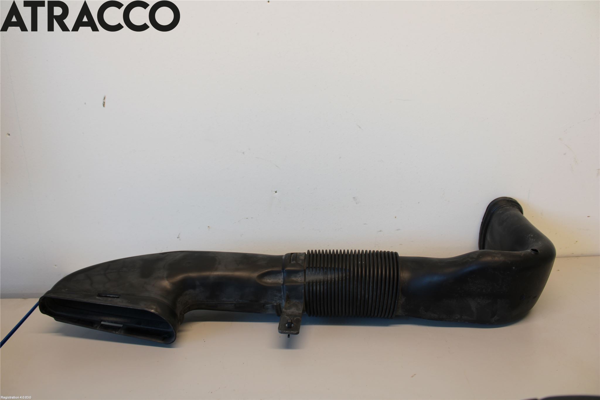 Mercedes-Benz MB C-KLASS (W204) 07-15 Intercooler Rør-Slange