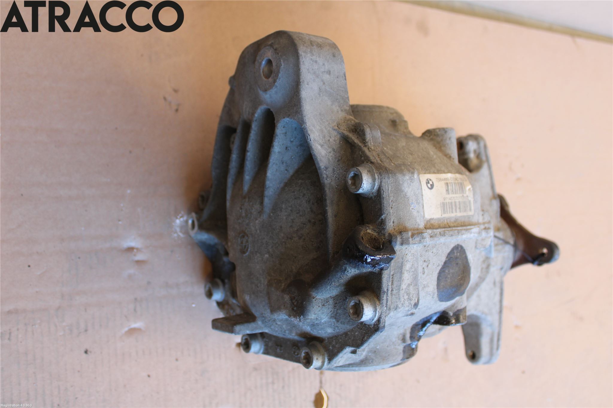 BMW 5 F10/F11/F18 09-17 Bakaksel Kardang Bak -Diff