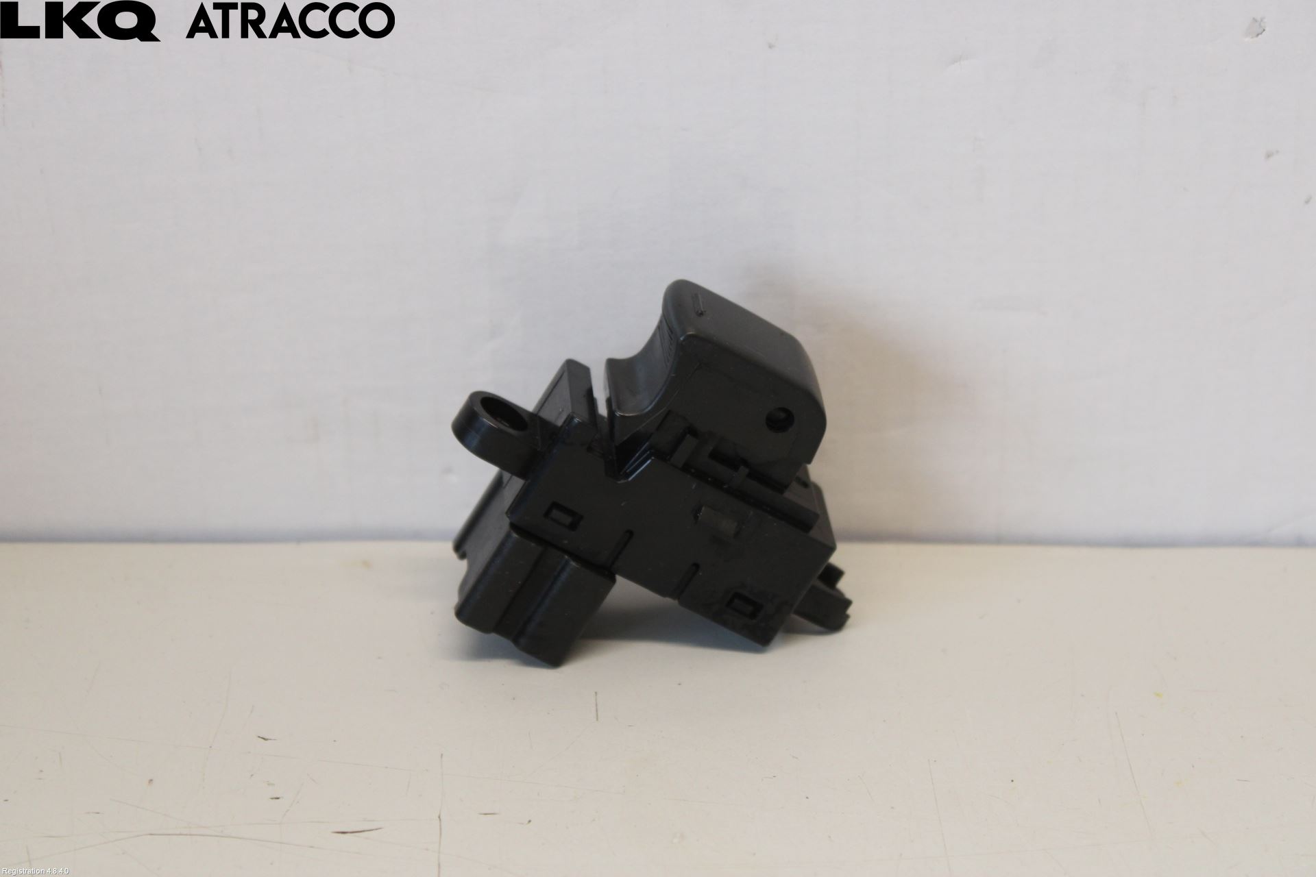 Nissan QASHQAI 10-14 Bryter Vindusheis