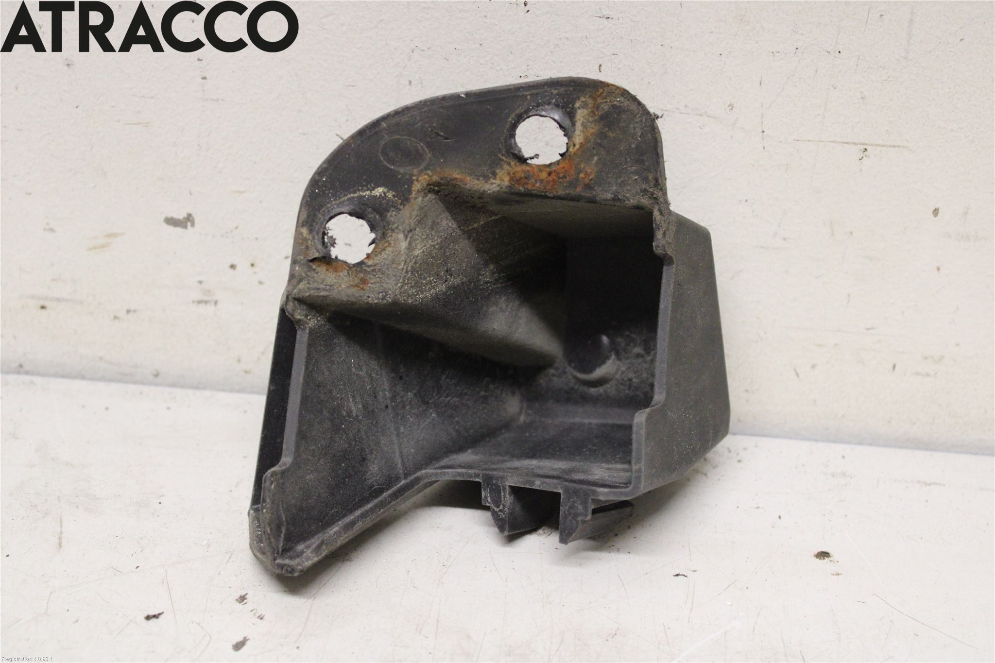 Ford FIESTA (VII) 18-23 Støtfanger Bak Feste