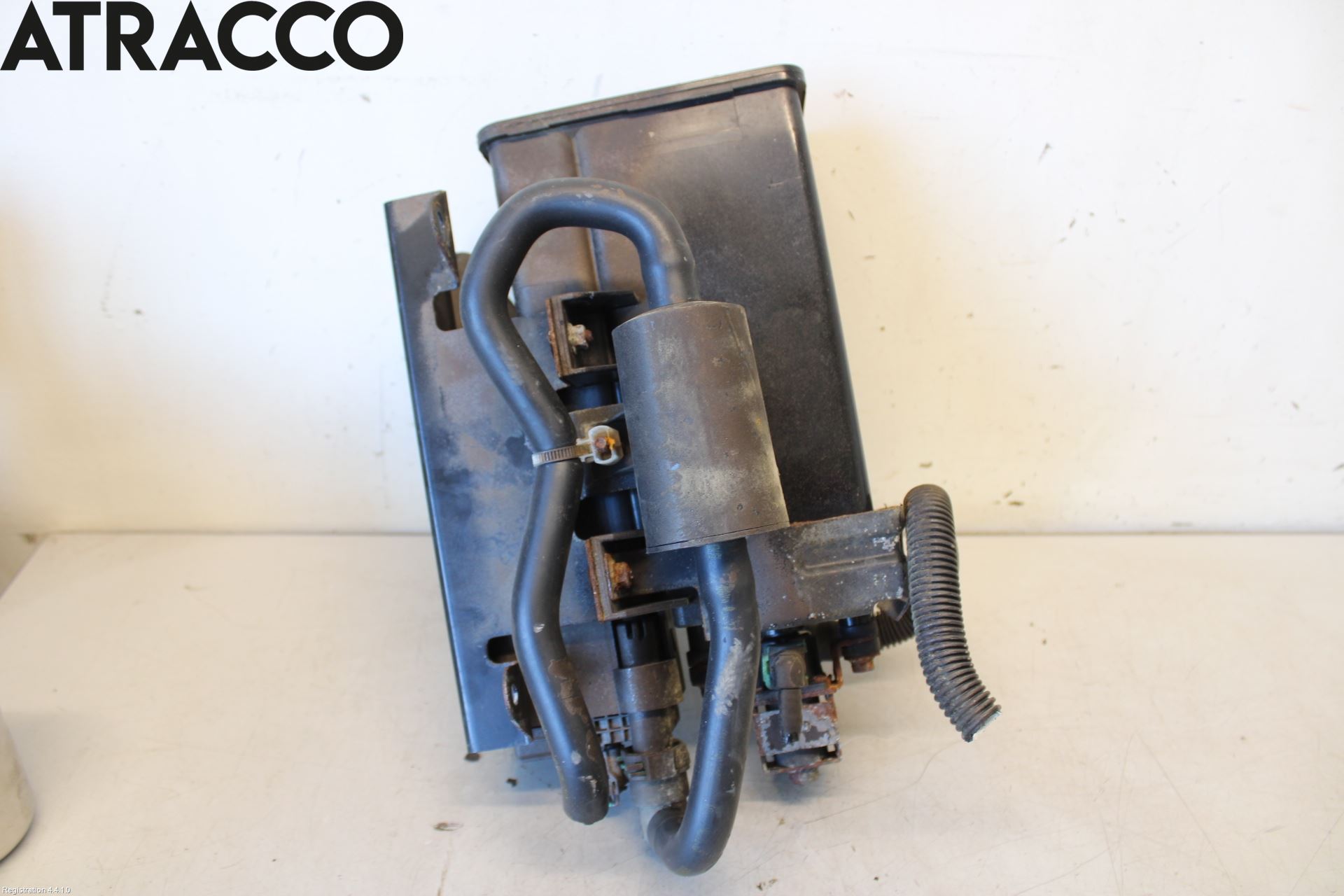 Mitsubishi OUTLANDER 13-21 Drivstoff Kolkanister