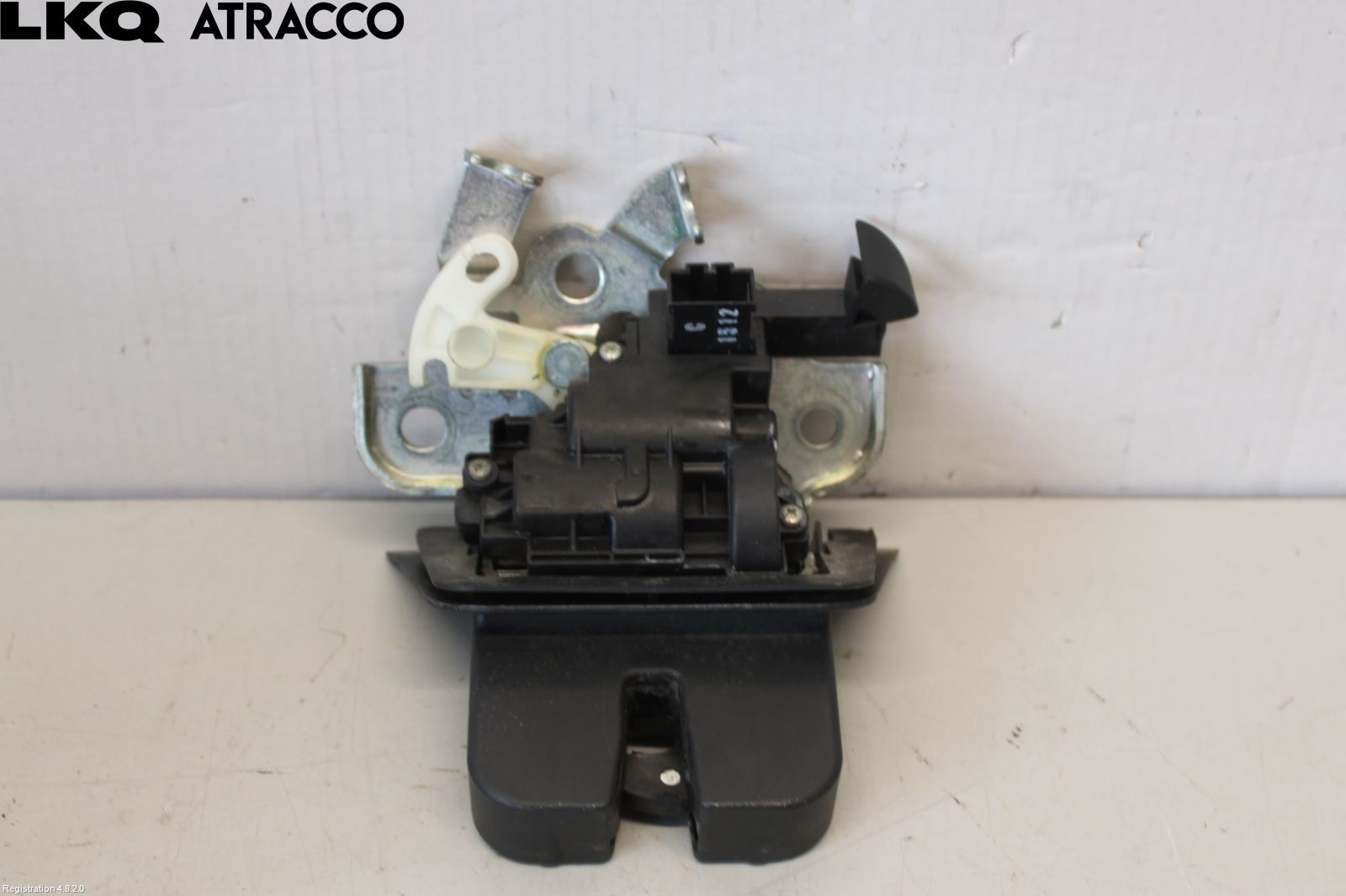 Audi A4 ALLROAD 09-16 Bakluke-Lokk Låsekasse