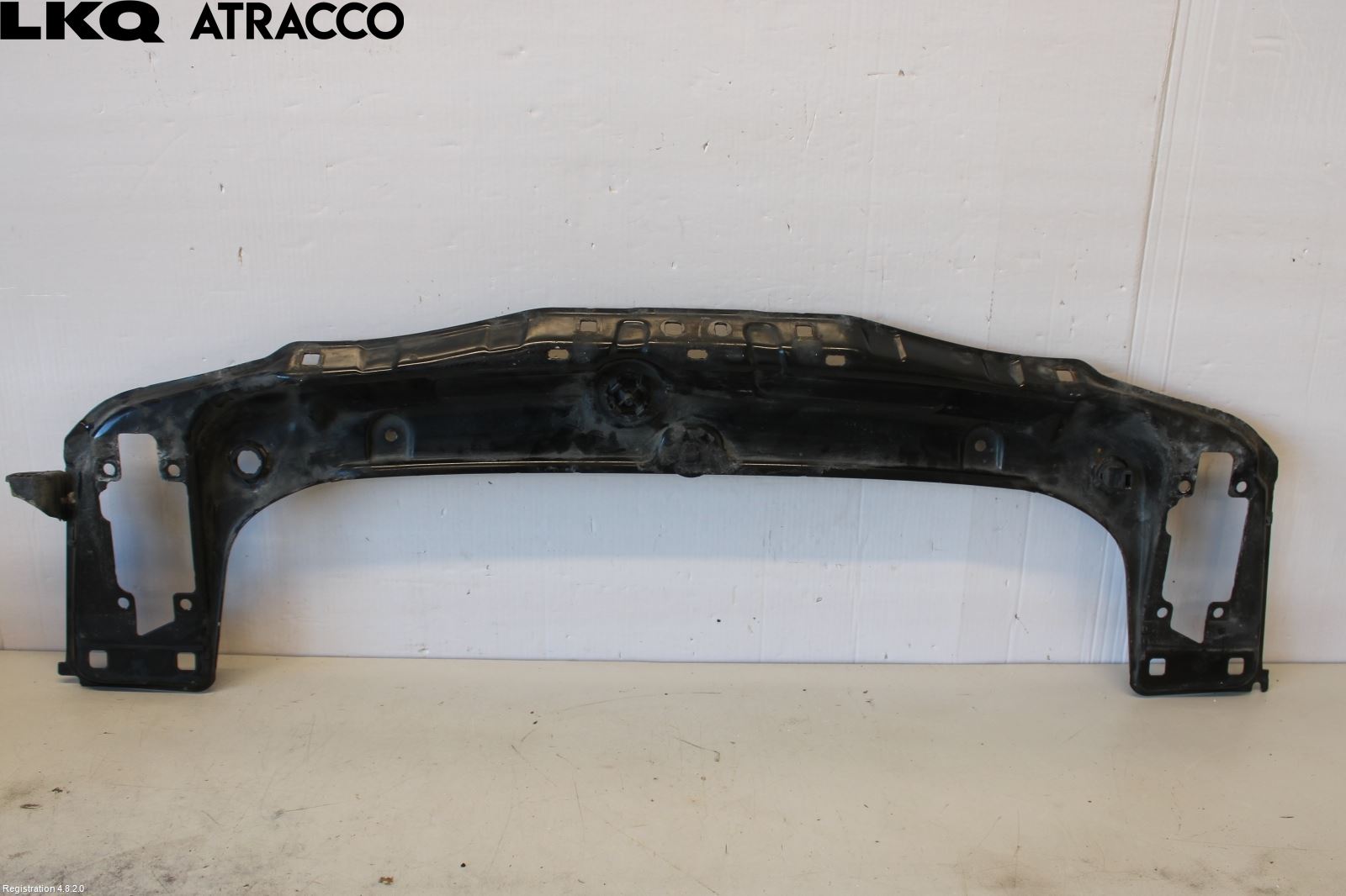 BMW 3 F30/F31/F80 12-19 Panserlåsplate-Bjelke