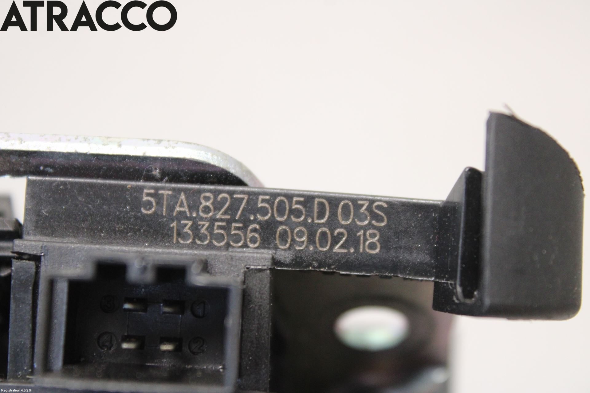 Volkswagen VW PASSAT 15-19 Bakluke-Lokk Låsekasse