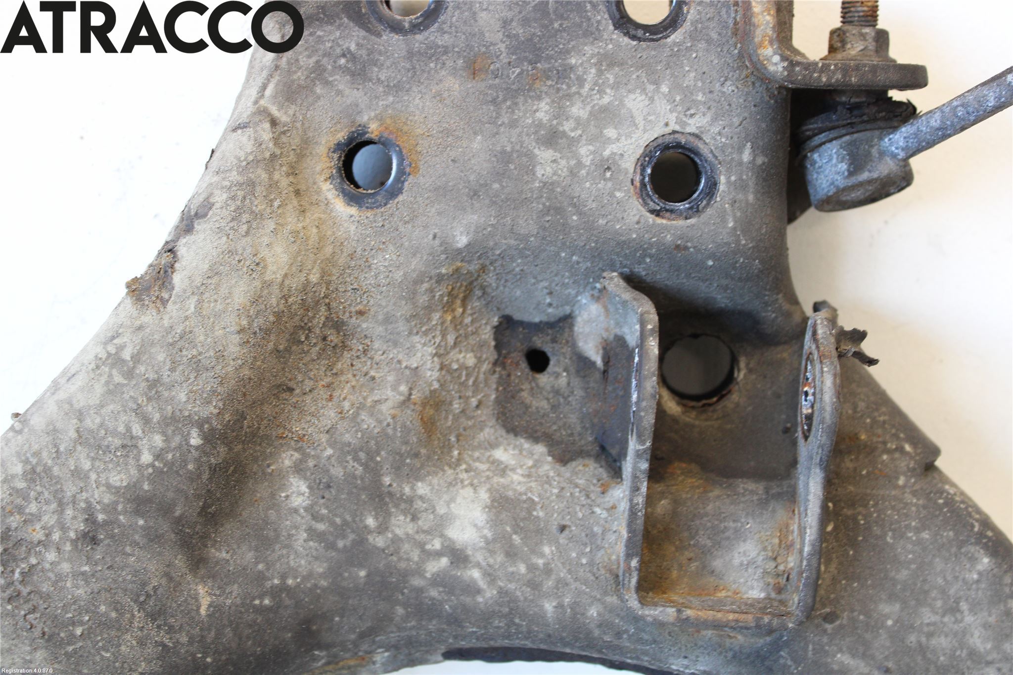 Isuzu D-MAX Bærearm Foran Venstre Nedre