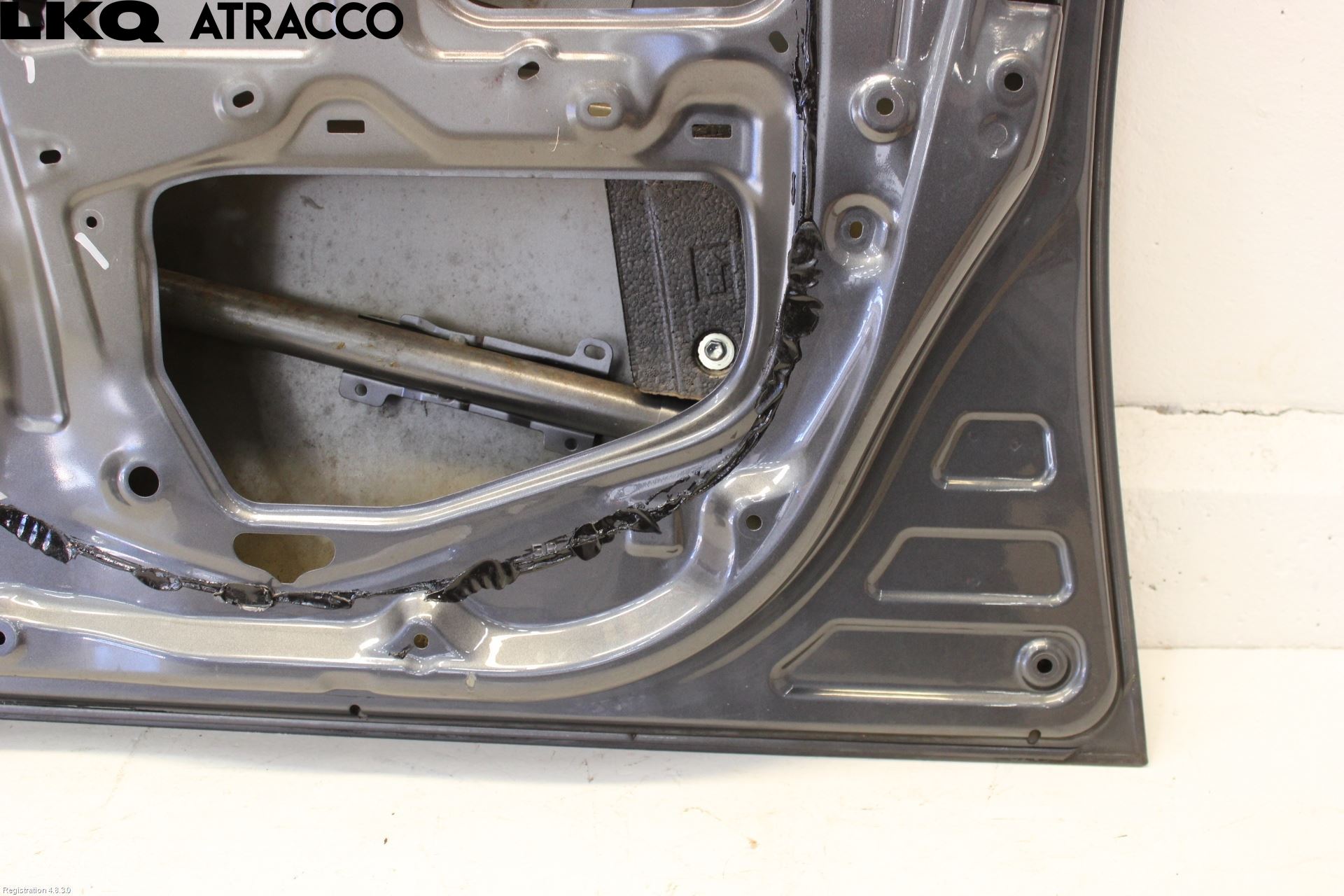 Toyota AURIS 10-12 Dør 4D Foran Høyre