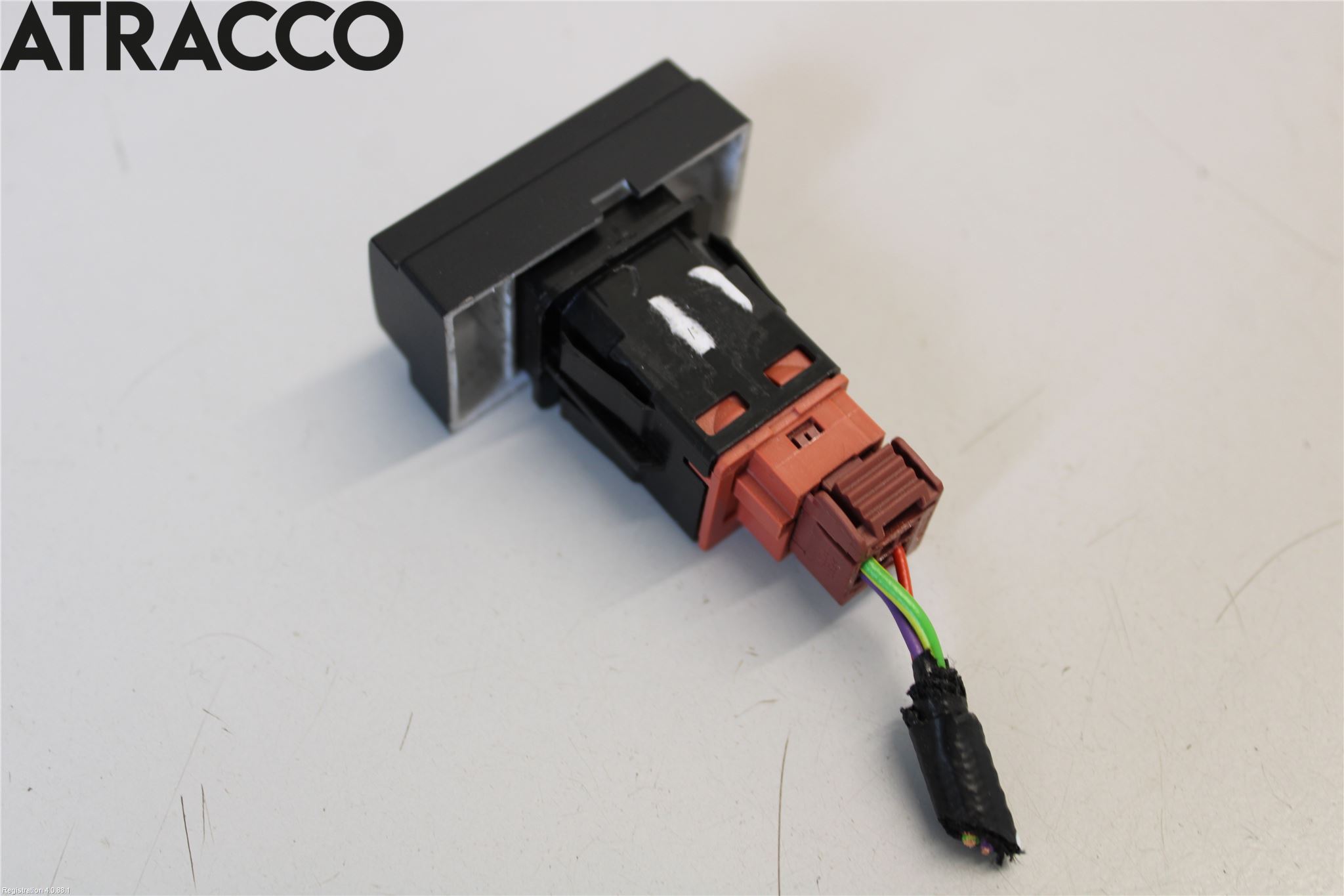 Toyota PROACE II 16- Bryter Varsel (Nødblink)